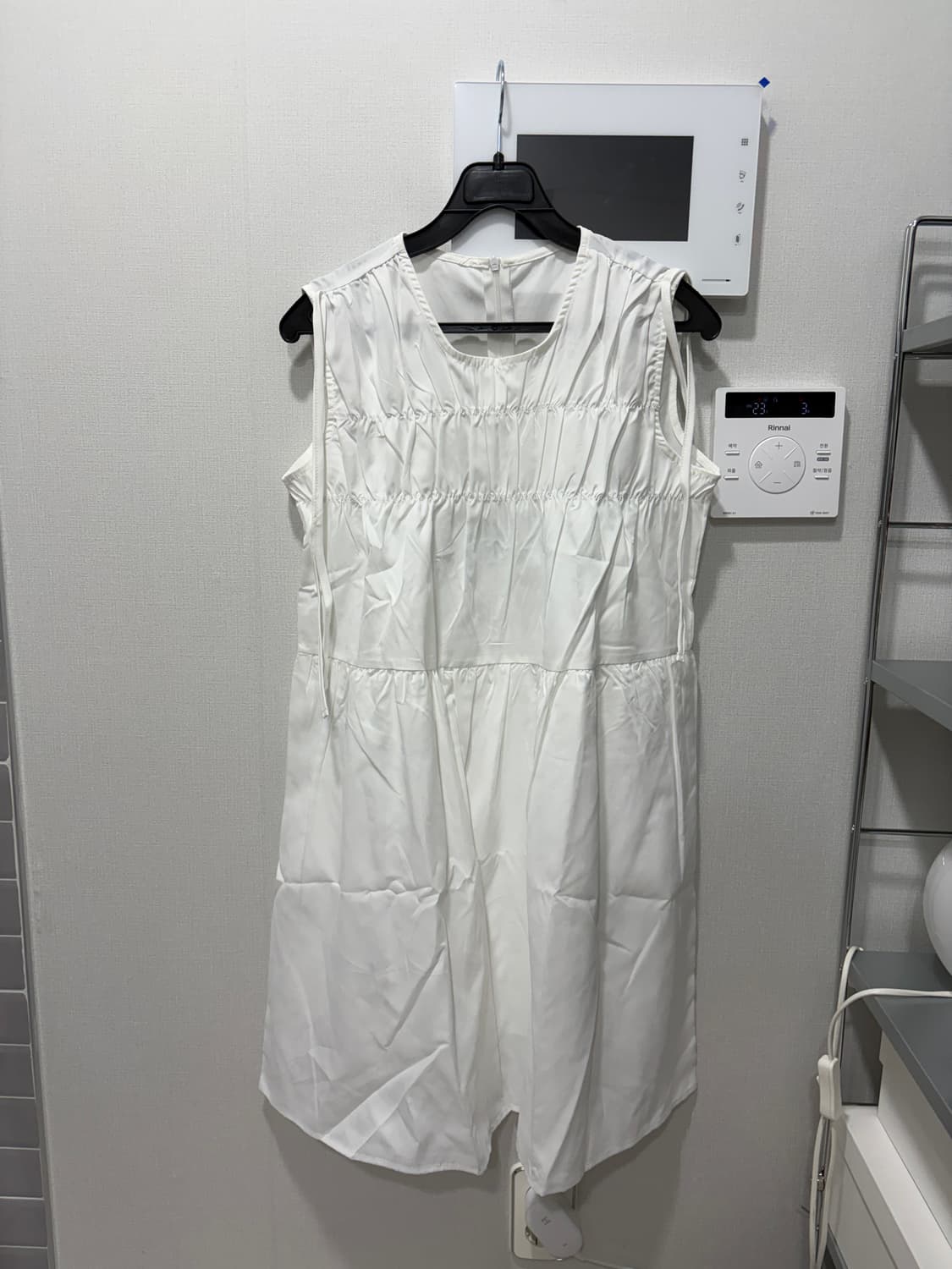 셔링원피스 화이트 상품이미지2