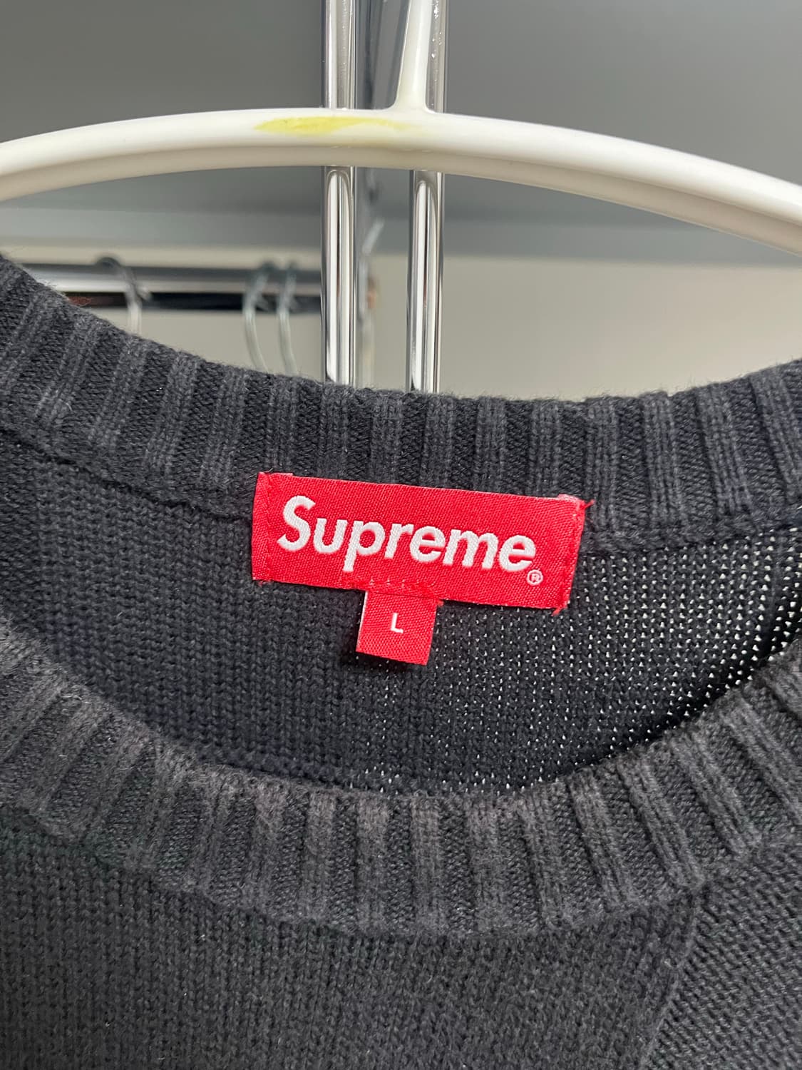 슈프림 토날 체커보드 스몰 박스 스웨터 블랙-21SS 상품이미지2