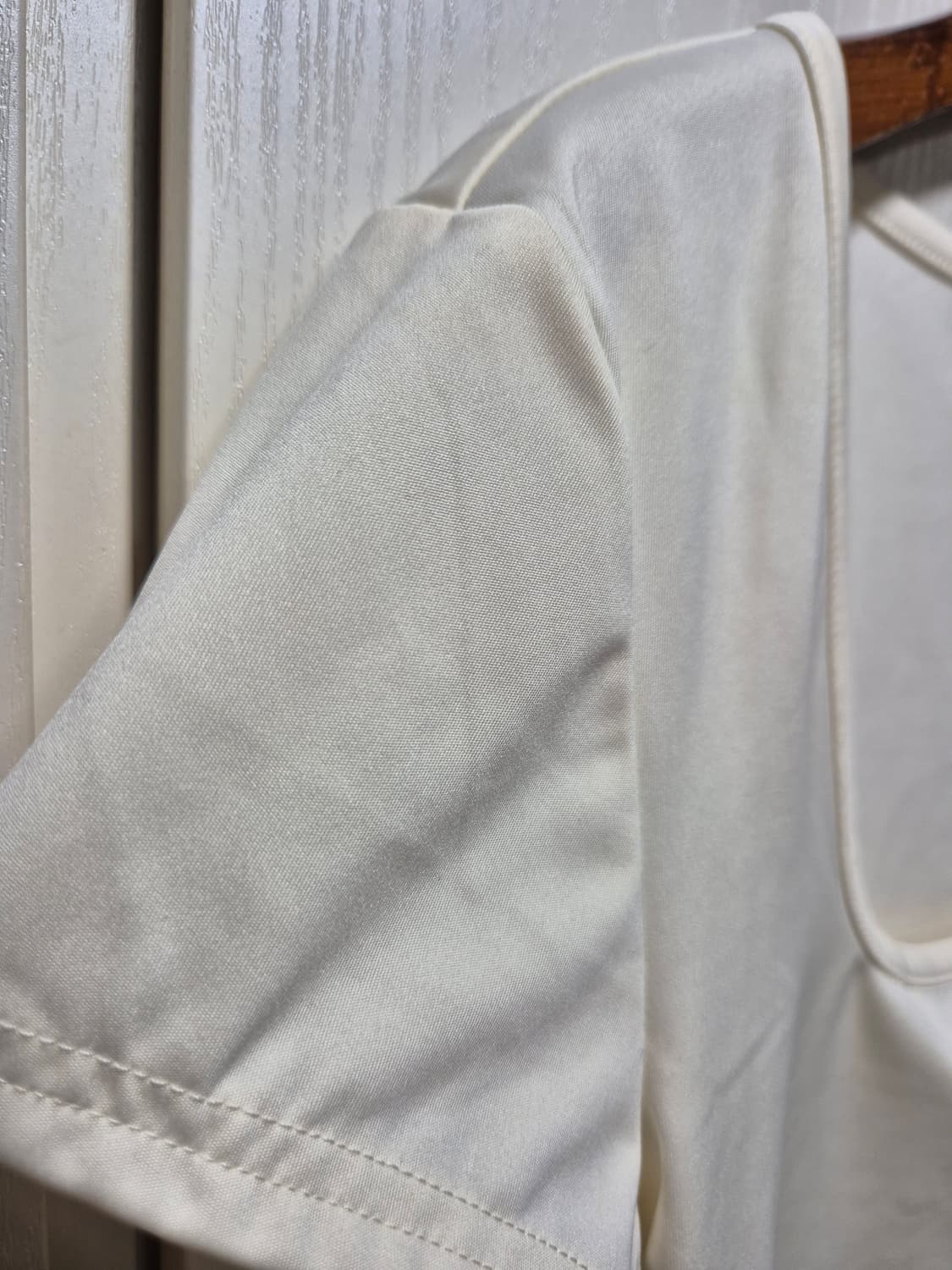 (세일)(새상품)뉴발란스 크롭 반팔티 아이보리 상품이미지6