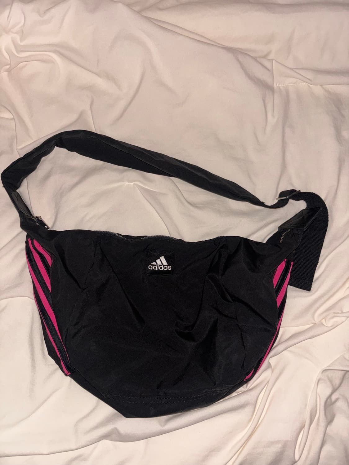 아디다스 커스텀 크로아상백 상품이미지1