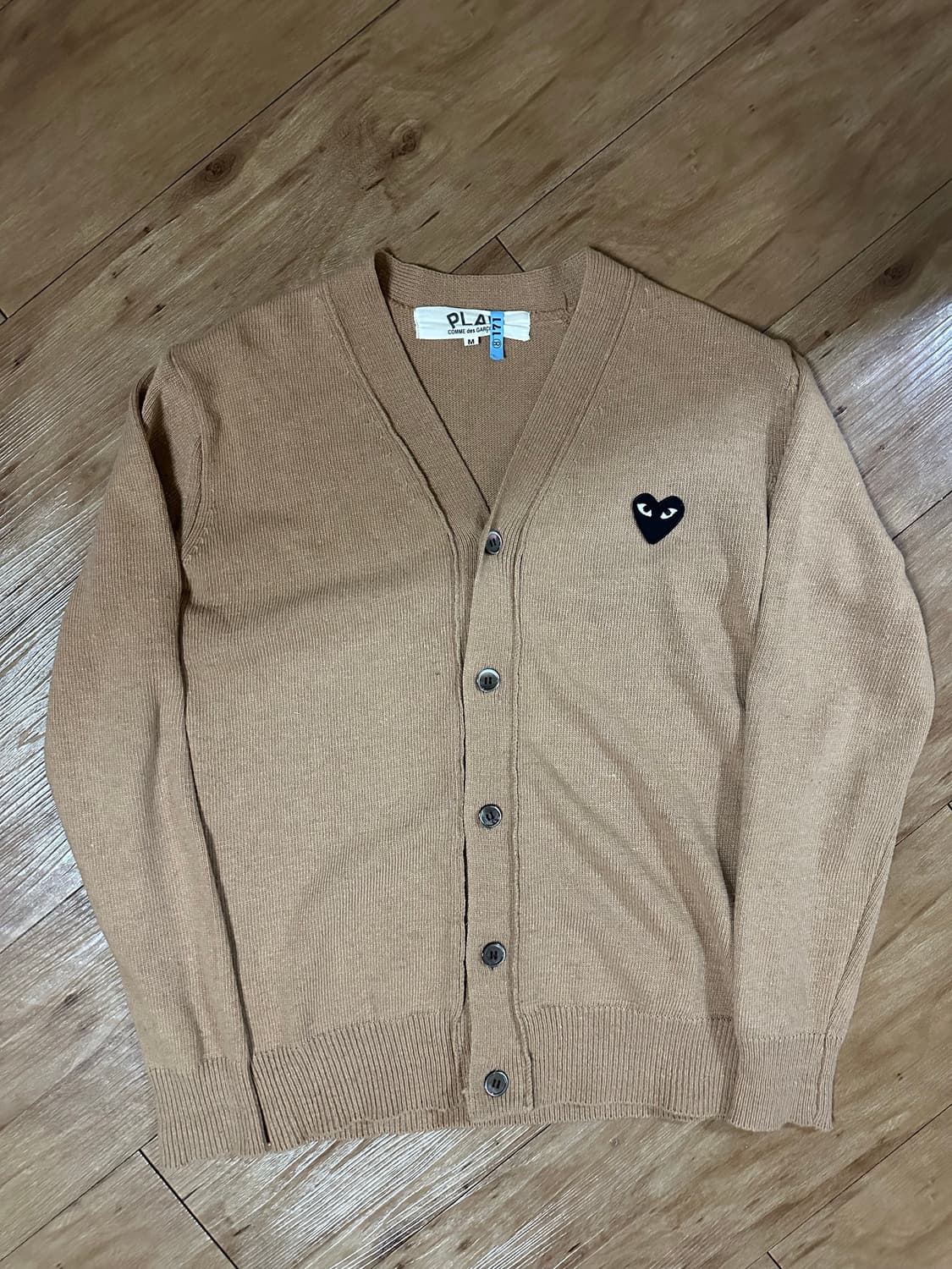 꼼데가르송 블랙와펜 가디건 M 베이지 판매 상품이미지1