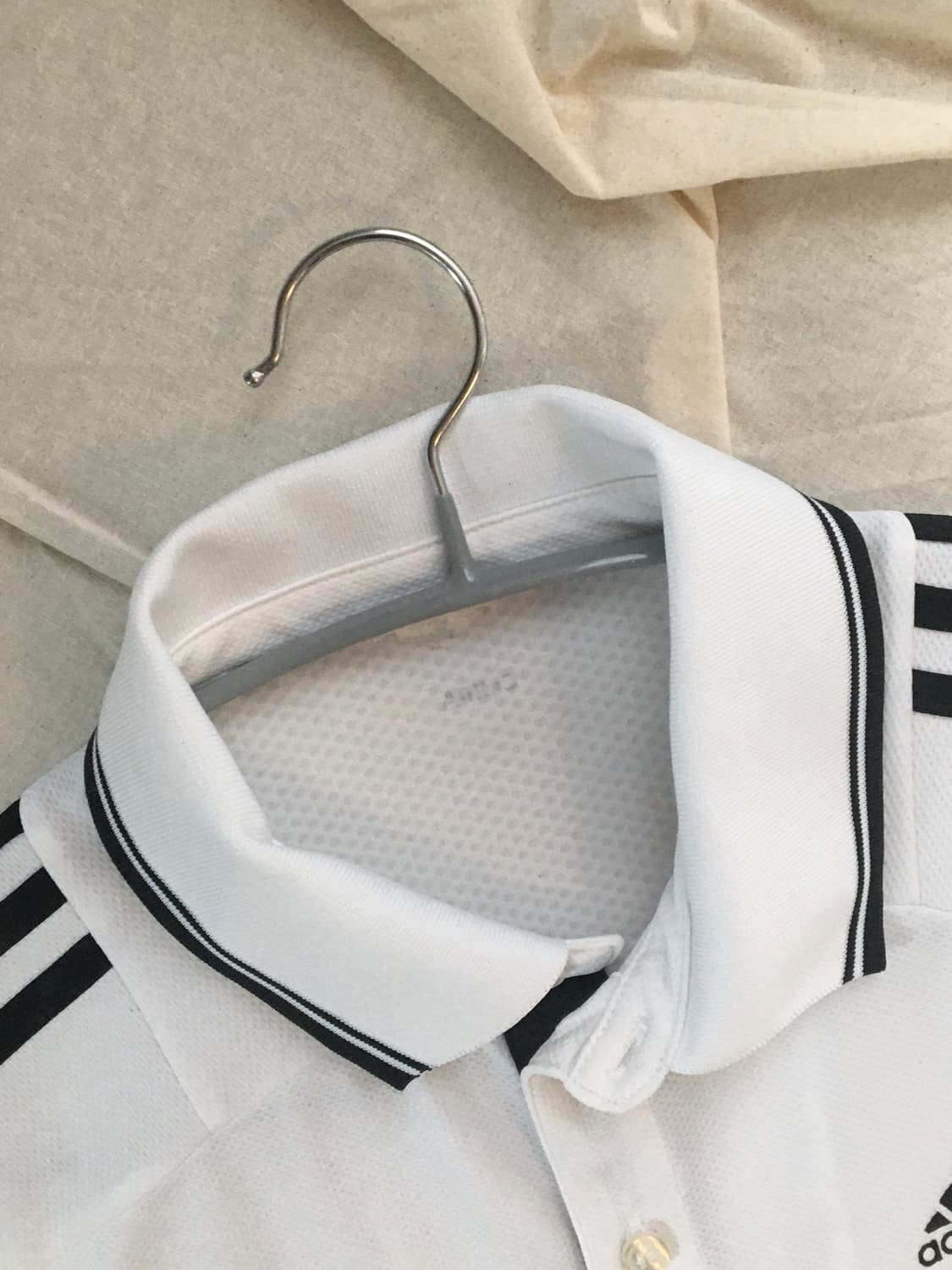 아디다스 삼선로고 사이드라인 카라 반팔티 상품이미지5