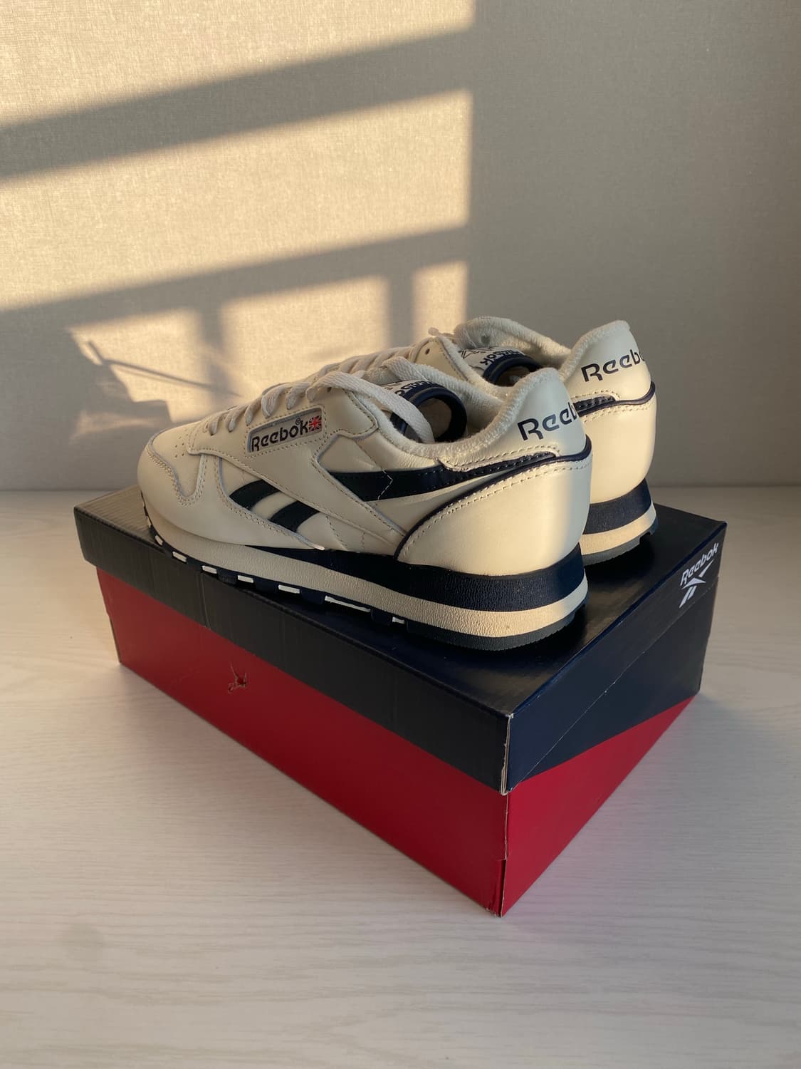 리복 Classic 1983 클래식 레더 스니커즈 화이트 운동화 신발 상품이미지3