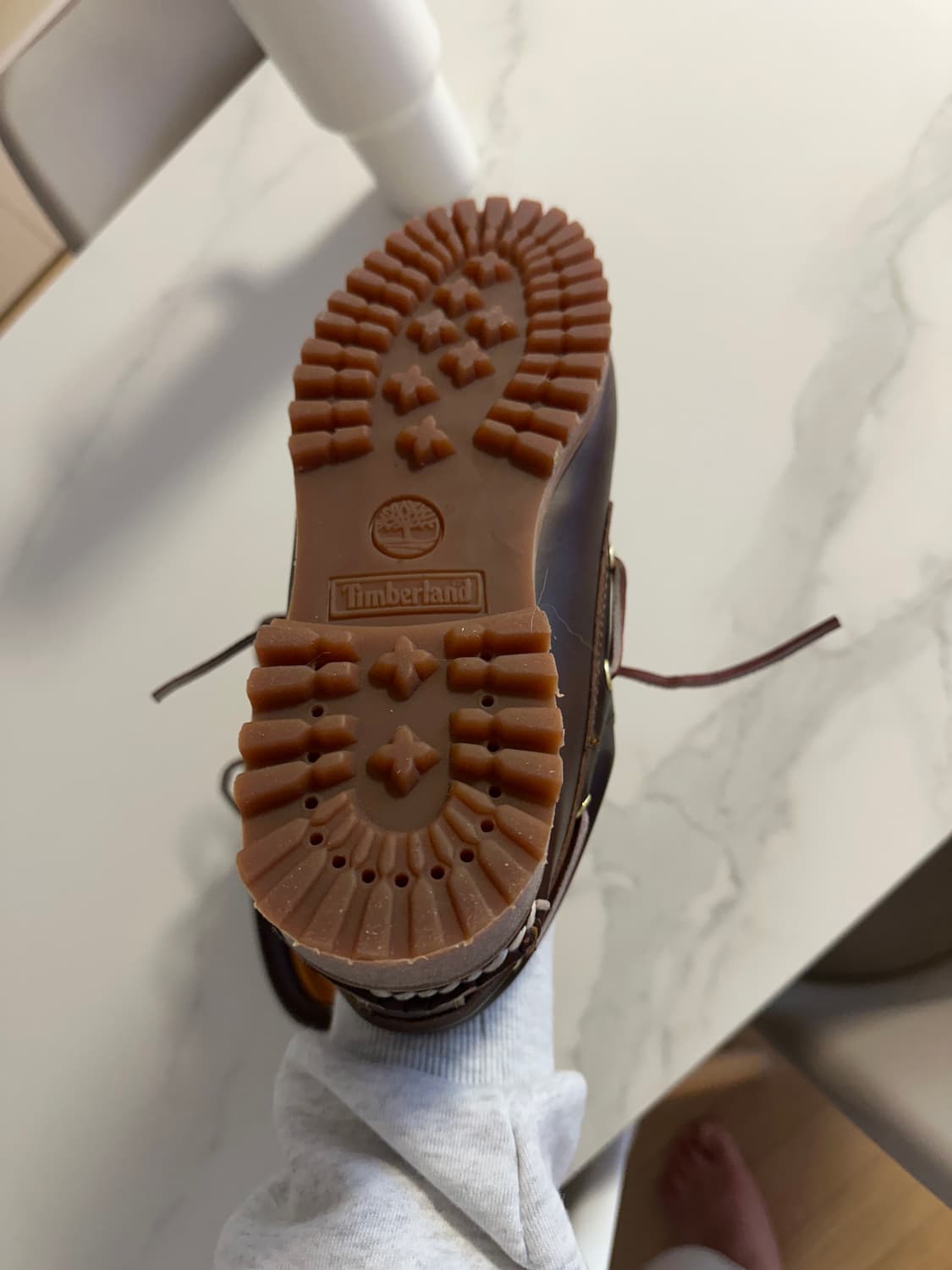 팀버랜드 클래식 보트슈즈 새거 260사이즈 팔아요 상품이미지5