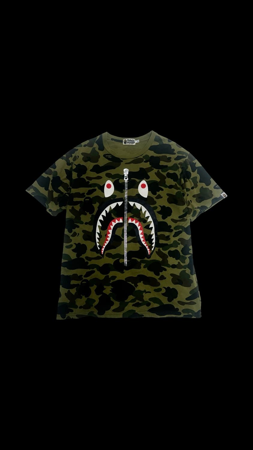 베이프 샤크 녹계 티셔츠 상품이미지1