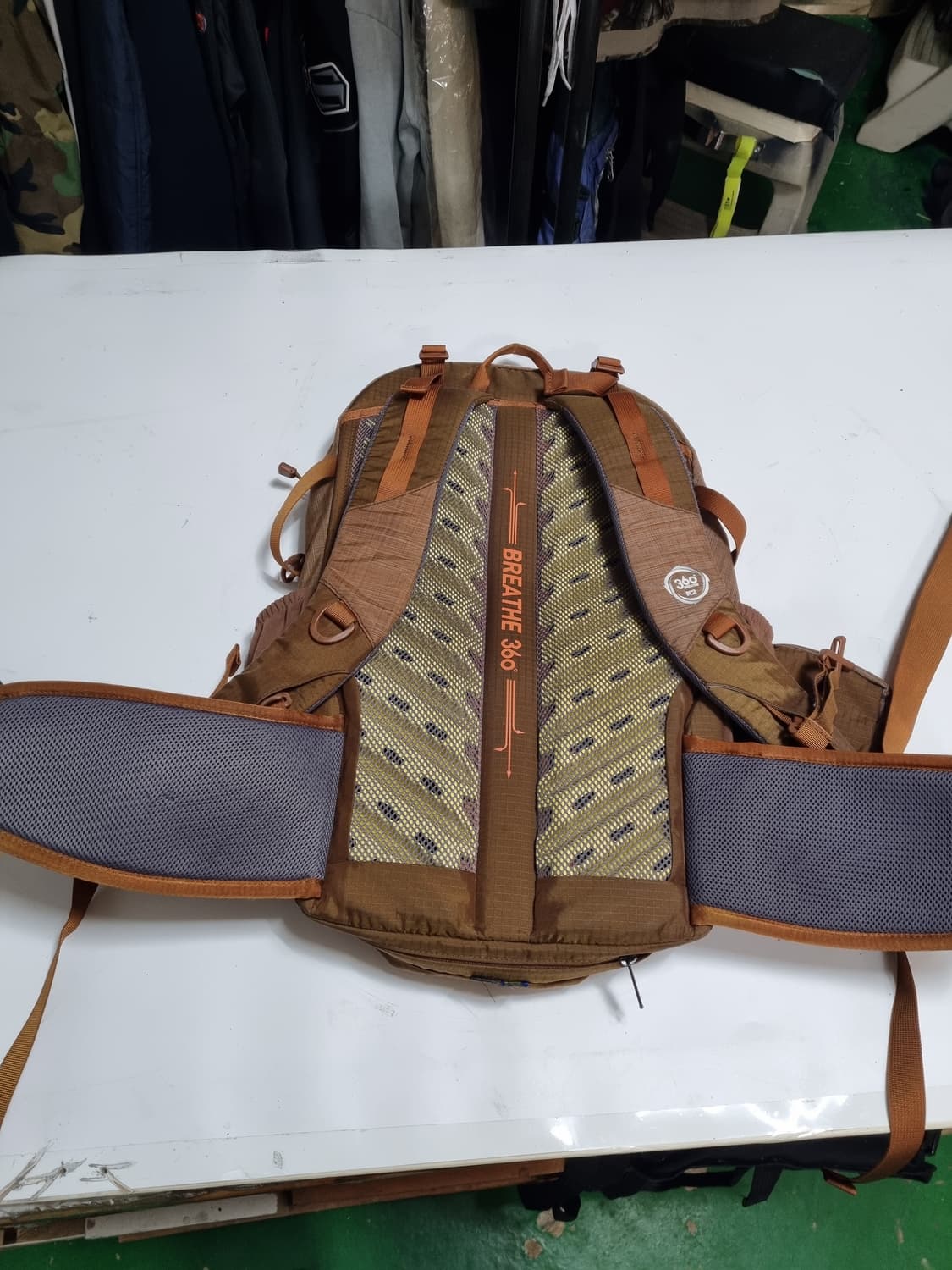 k2 하이킹 퍼포먼스 배낭 32리터 상품이미지2