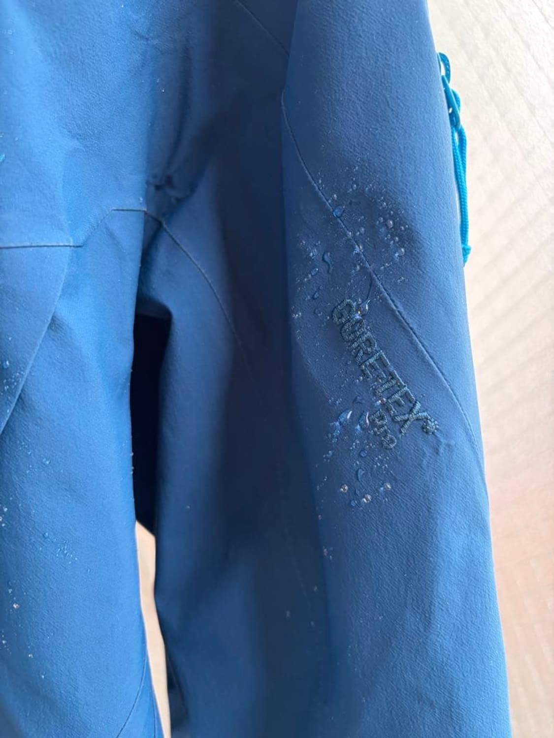 아크테릭스 알파 SV 자켓 상품이미지2