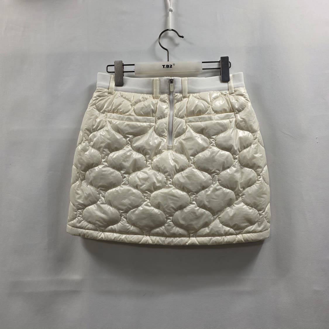 1067 데상트 골프 A라인 퀼팅 다운 스커트 상품이미지2