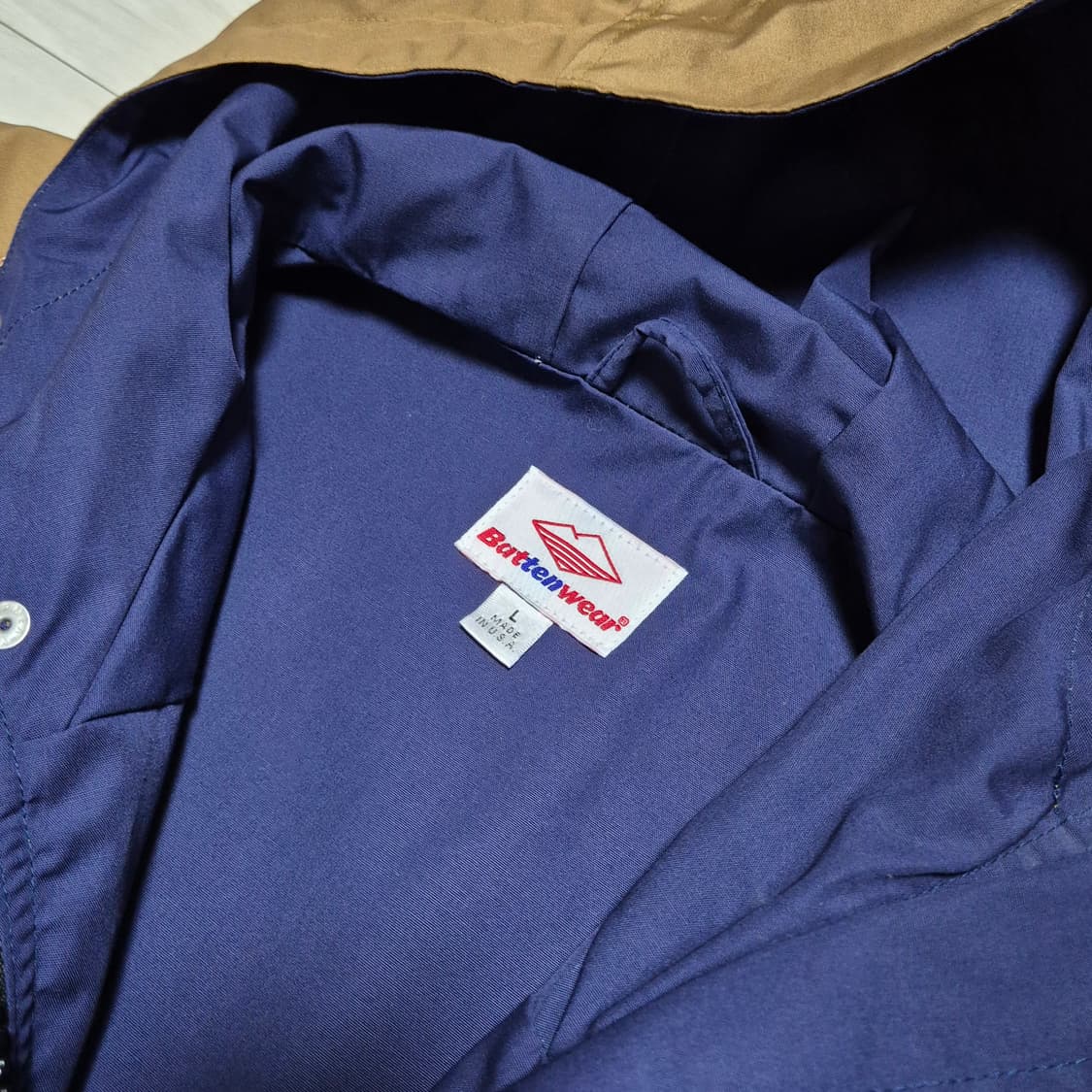 바튼웨어 (Battenwear) 트래블 쉘 파카 판매 상품이미지3