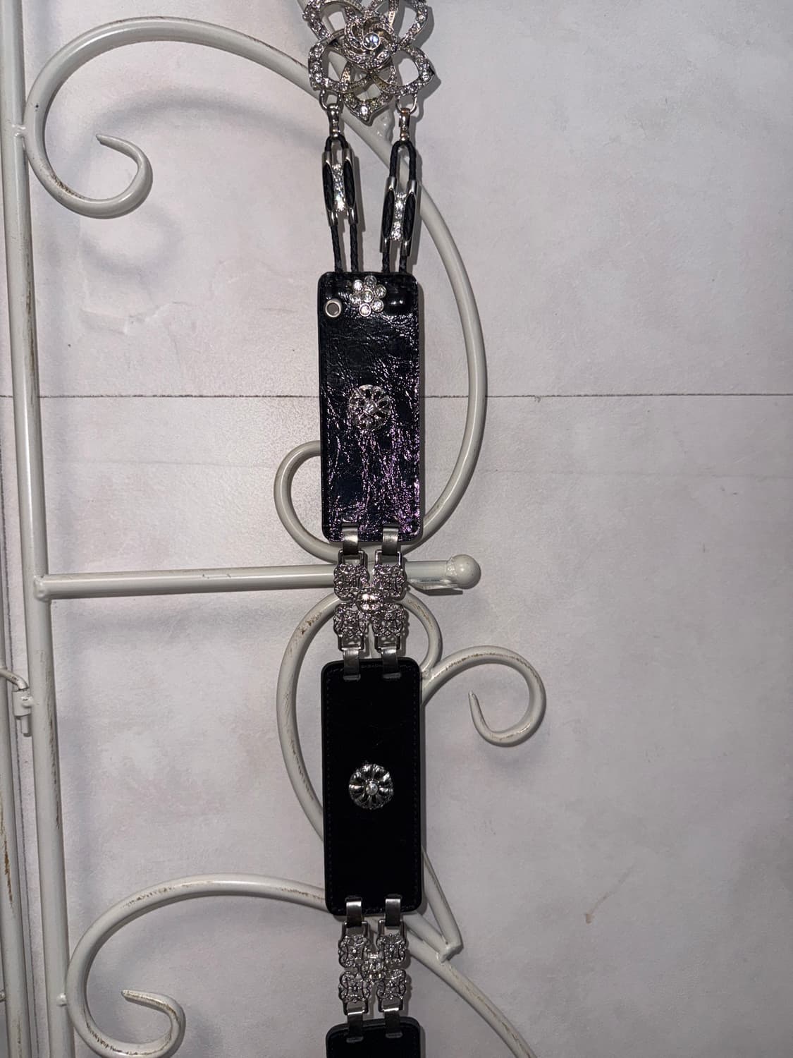 Black cubic flower charm chain belt 상품이미지5