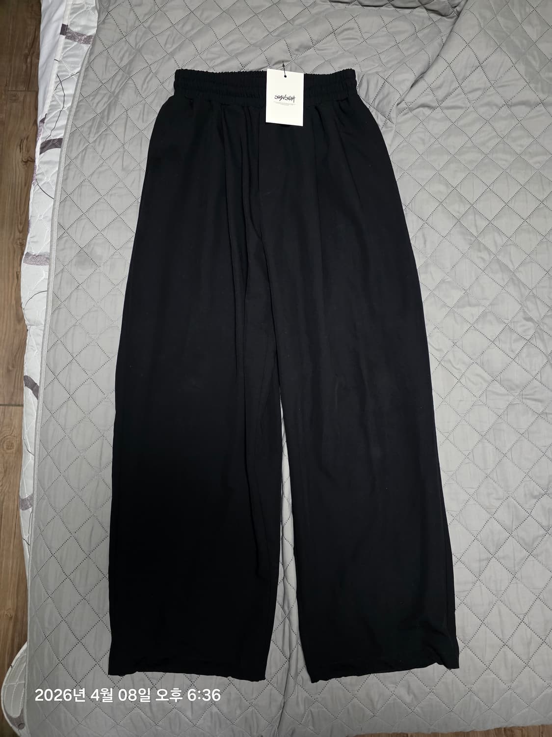 [32] 세븐셀라 멀티턱 슬랙스 블랙 새상품 상품이미지2