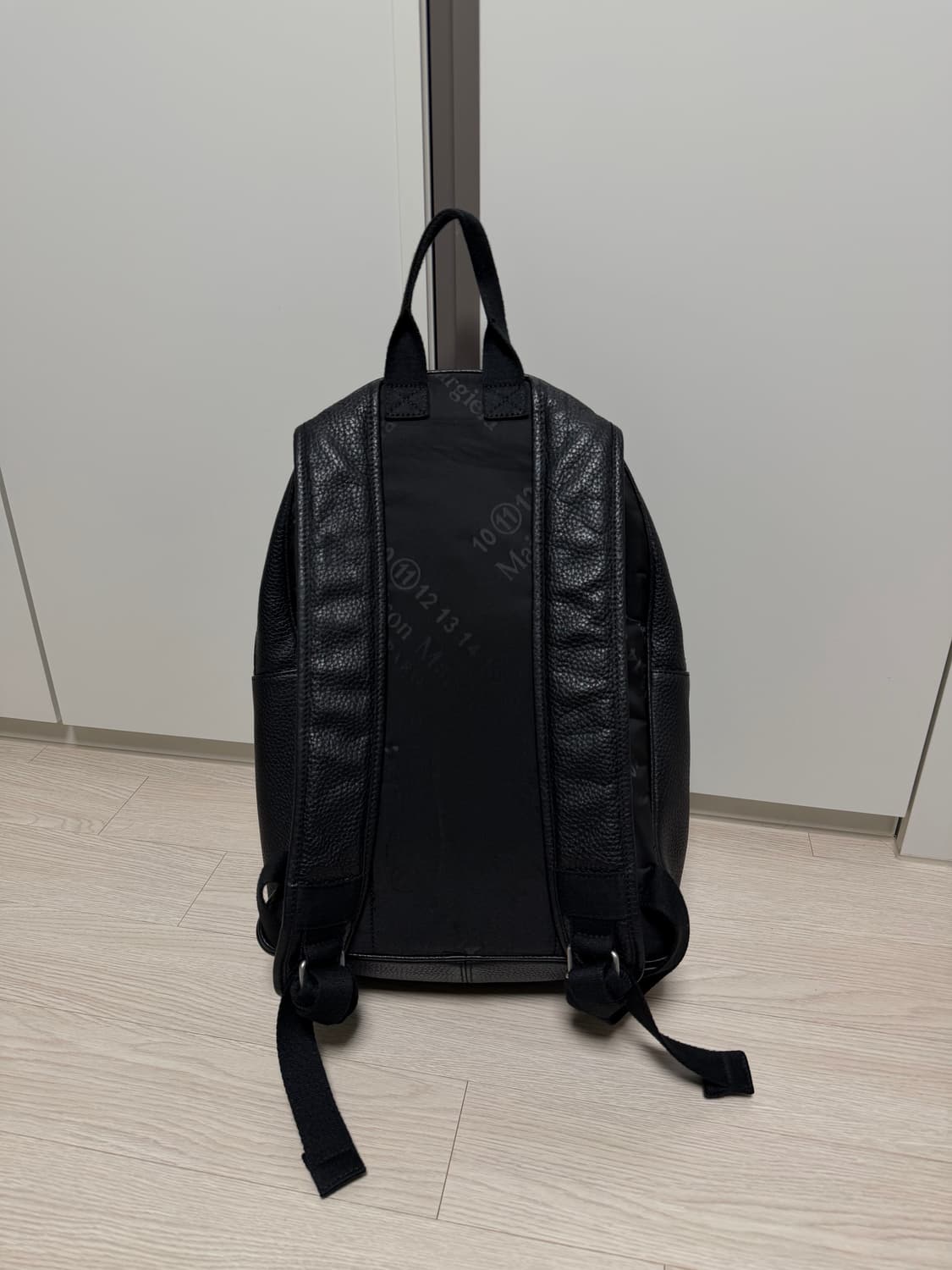 메종 마르지엘라 21ss 레더 백팩 가방 상품이미지5