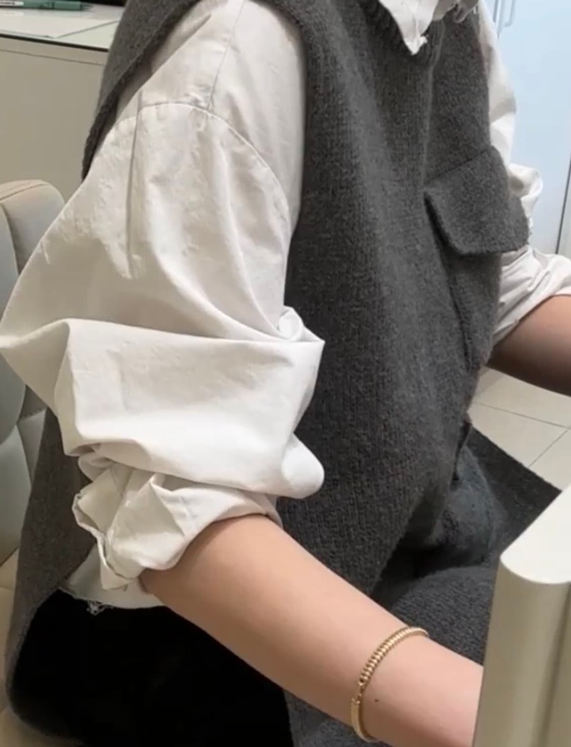 더일마 차콜 니트 울 베스트 상품이미지8