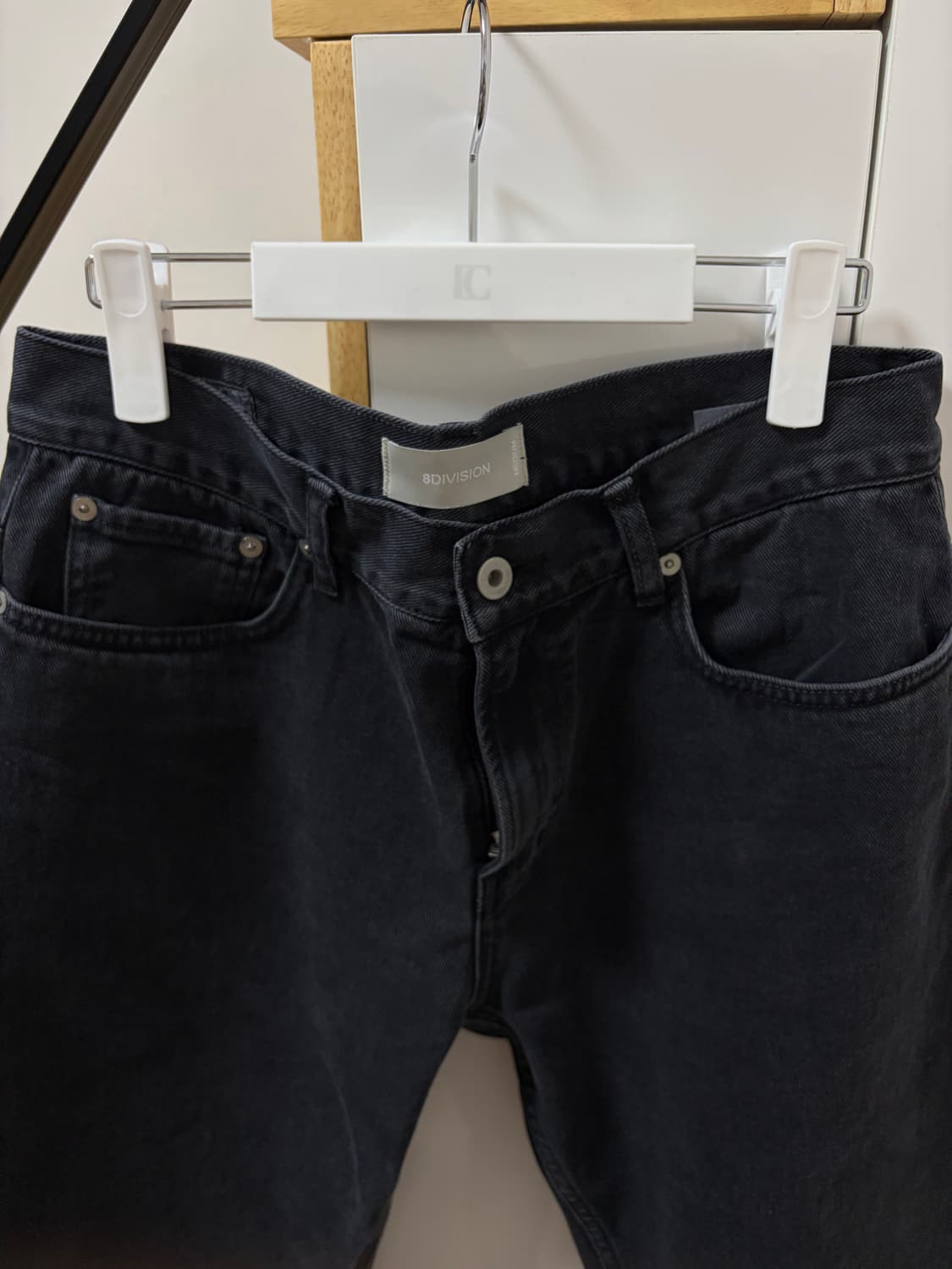 에잇디비전 워시드 블랙 팬츠 - 세미 플레어 핏 상품이미지2