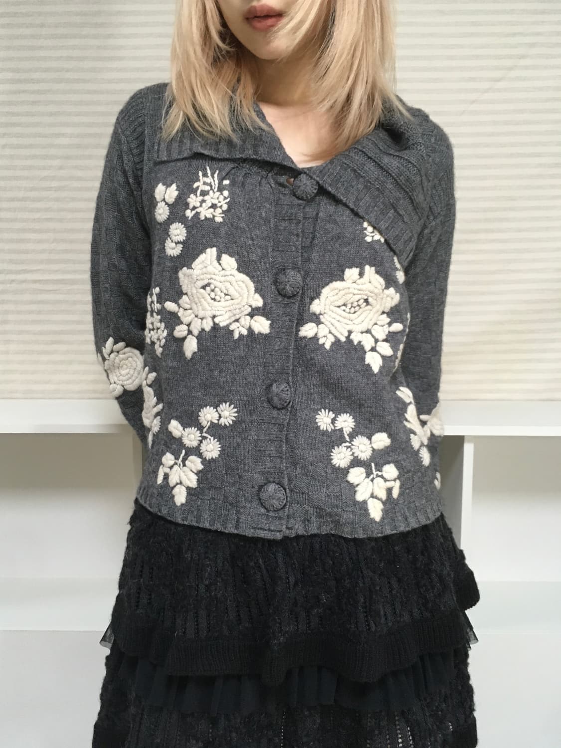jpn vintage grey flower handwork cardiga 상품이미지5