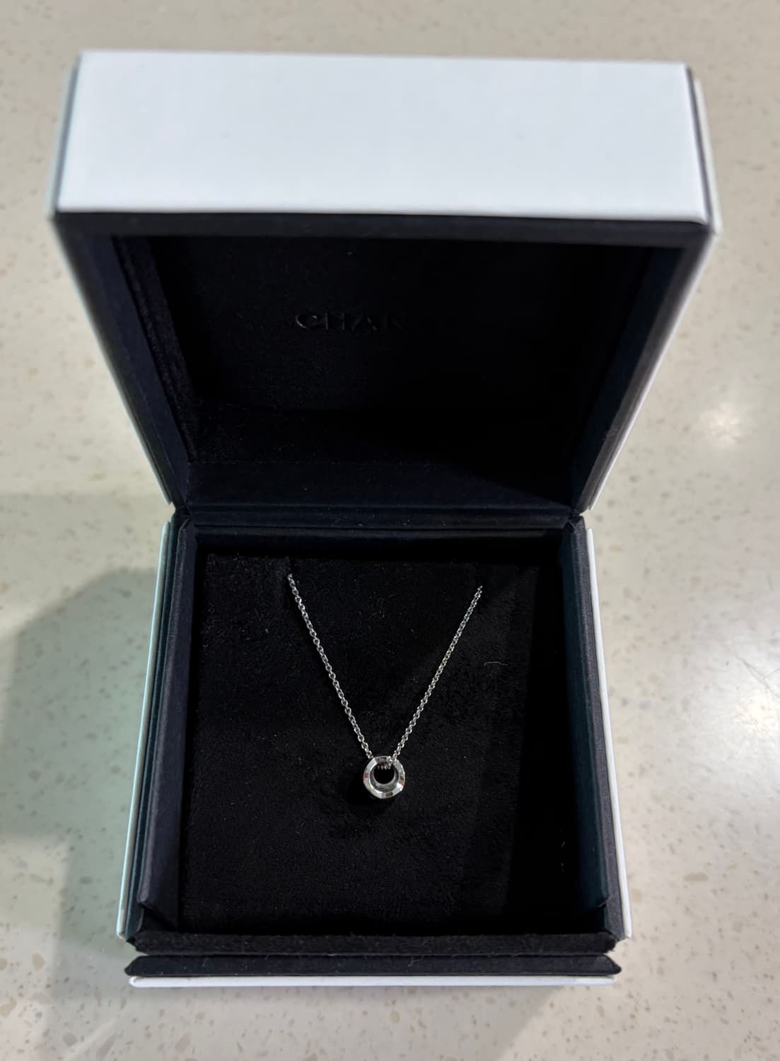 샤넬 코코 크러쉬 네크리스 18K 화이트골드 상품이미지2