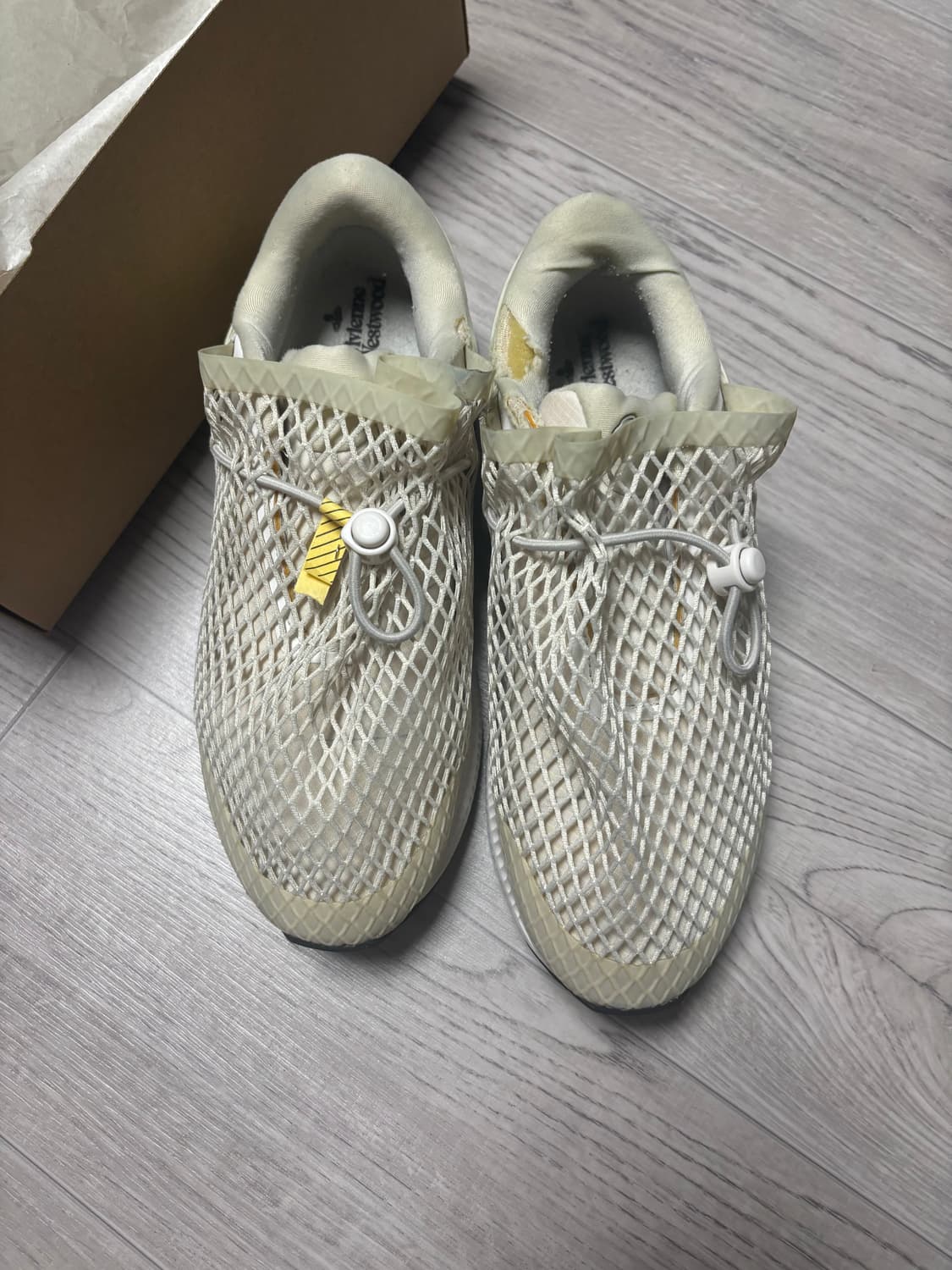 [245/하자] 아식스 비비안웨스트우드 젤카야노26 상품이미지1