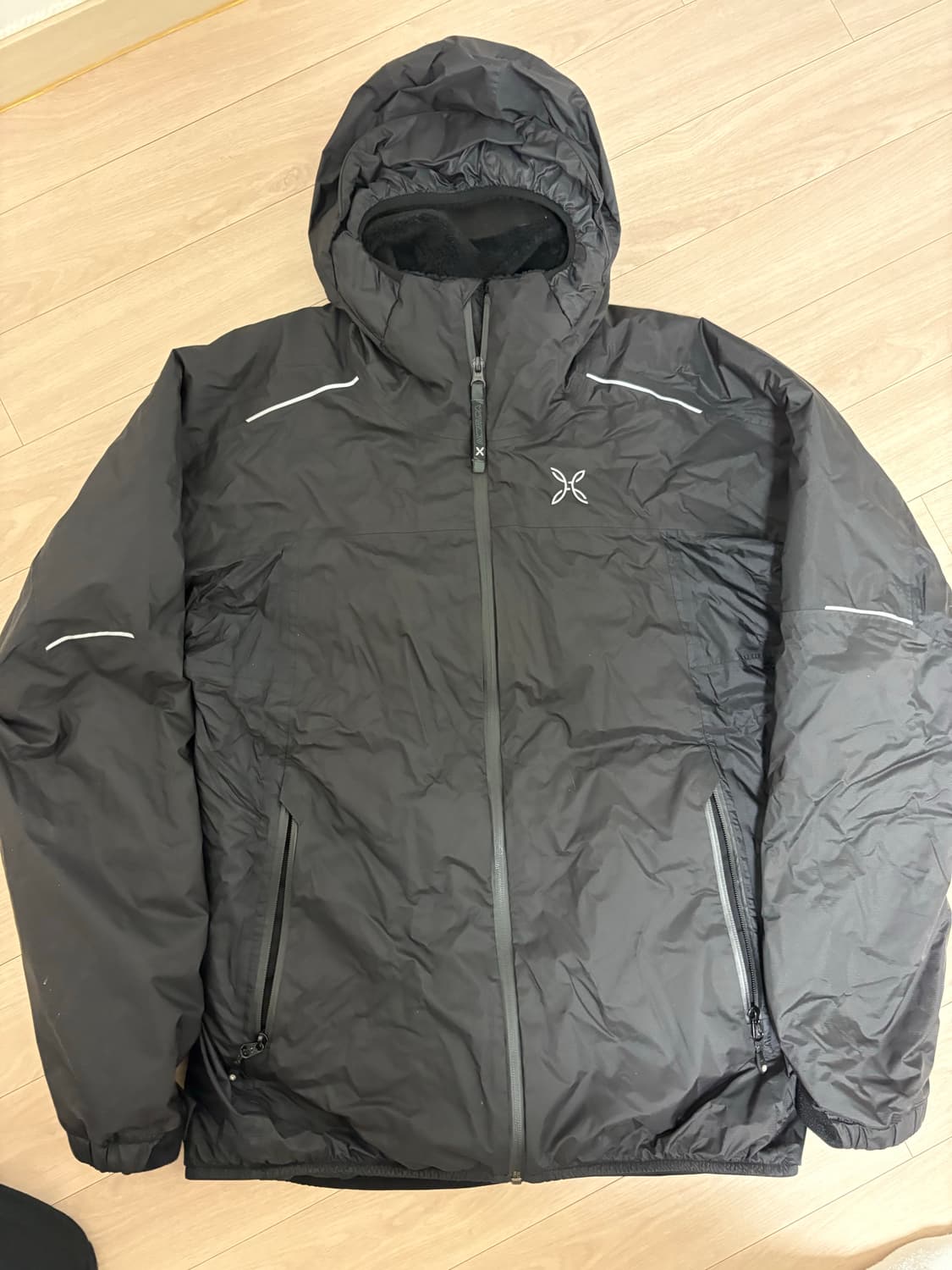 몬츄라 스카이자켓 블랙 상품이미지1