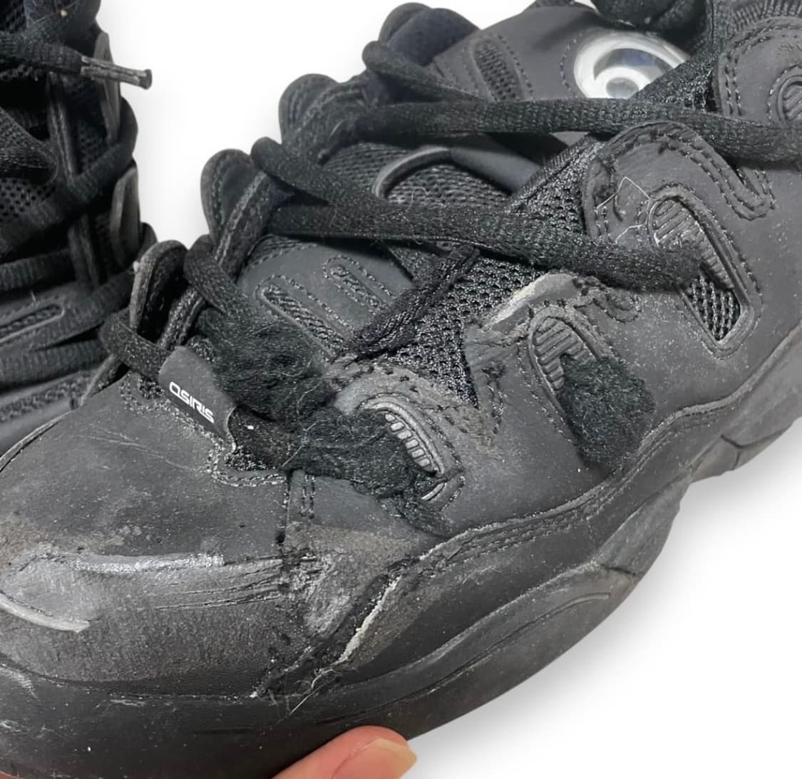 예약중)Osiris d3 black 42size 상품이미지2