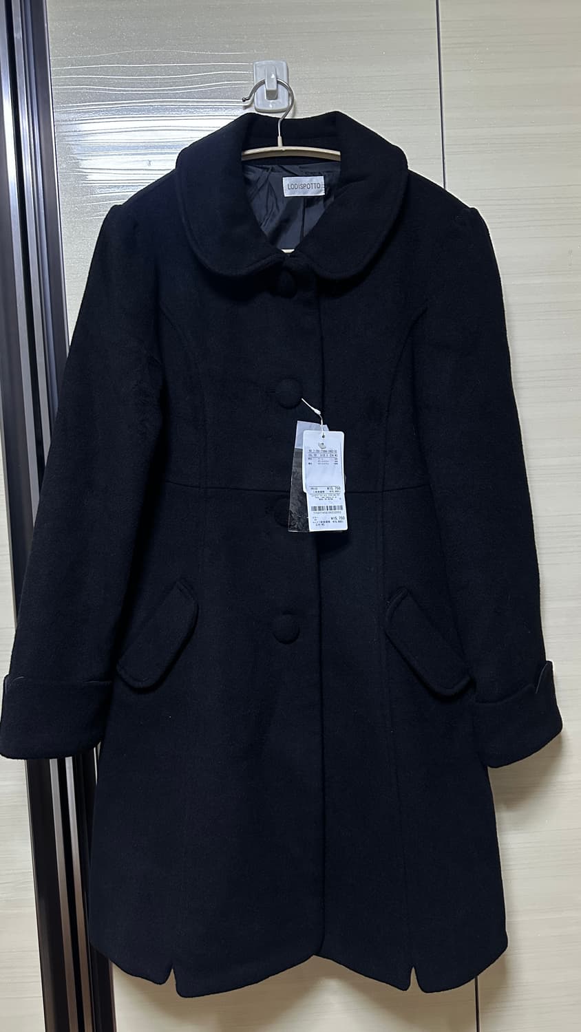 로디스포토 블랙 둥카 리본 코트 상품이미지1