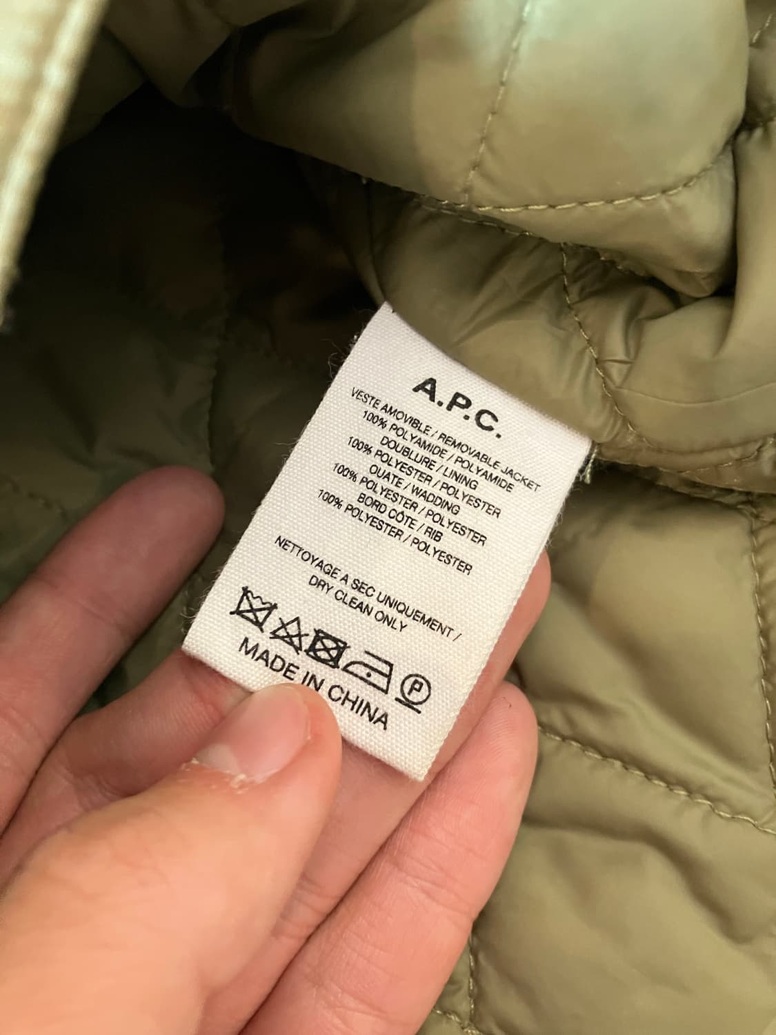 아페쎄 X 브레인데드 퀼팅 깔깔이 봄버 경량패딩 상품이미지6