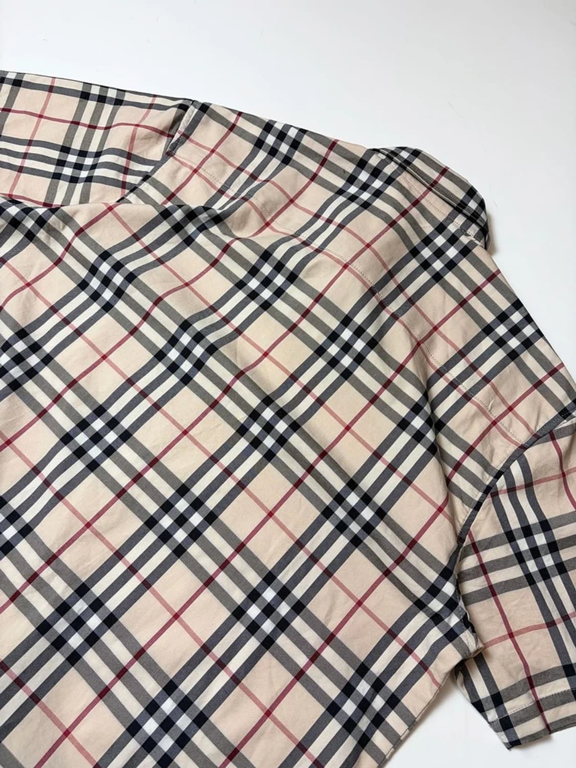 버버리 00's 시그니처 노바체크 반팔 셔츠 PN9229 상품이미지5