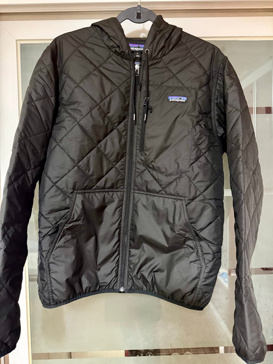 파타고니아 맨즈 다이아몬드 퀼티드 봄버 블랙 M사이즈 (새상품급) 상품이미지1