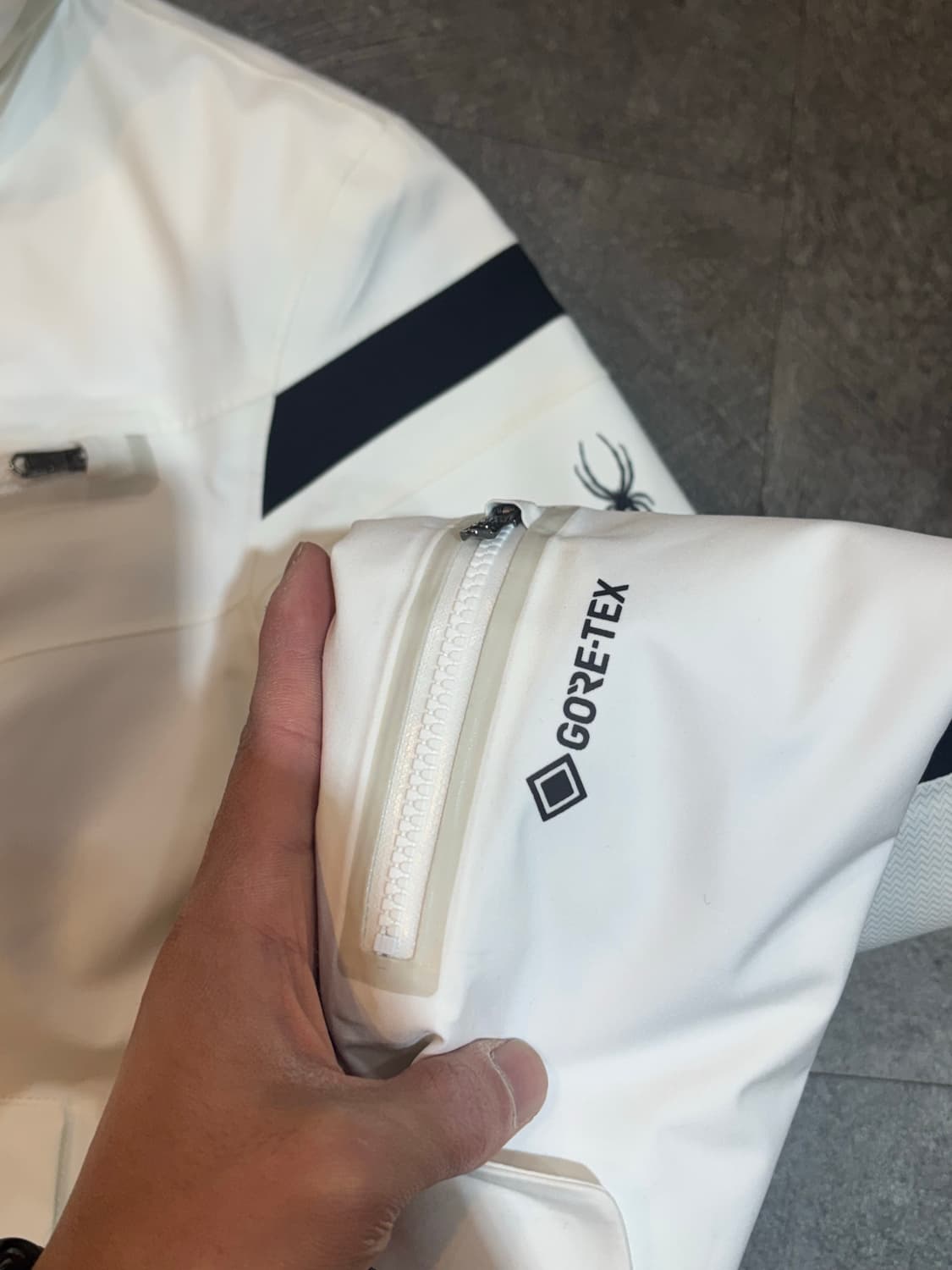 스파이더 여성 스키복 US6사이즈 상품이미지4