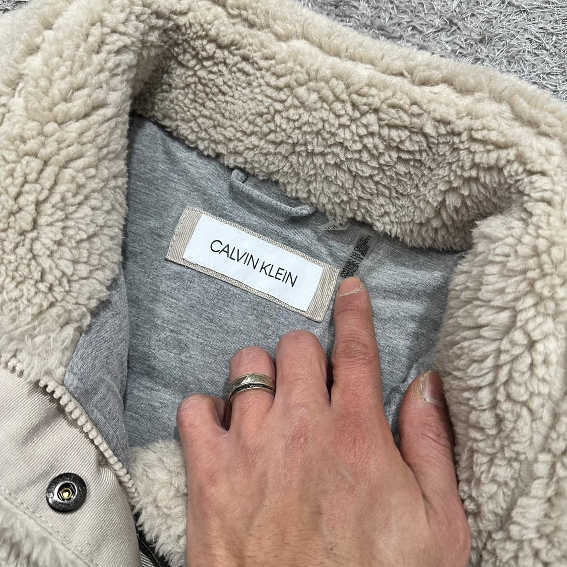 [우먼95-100] 캘빈클라인 후리스패딩 상품이미지4