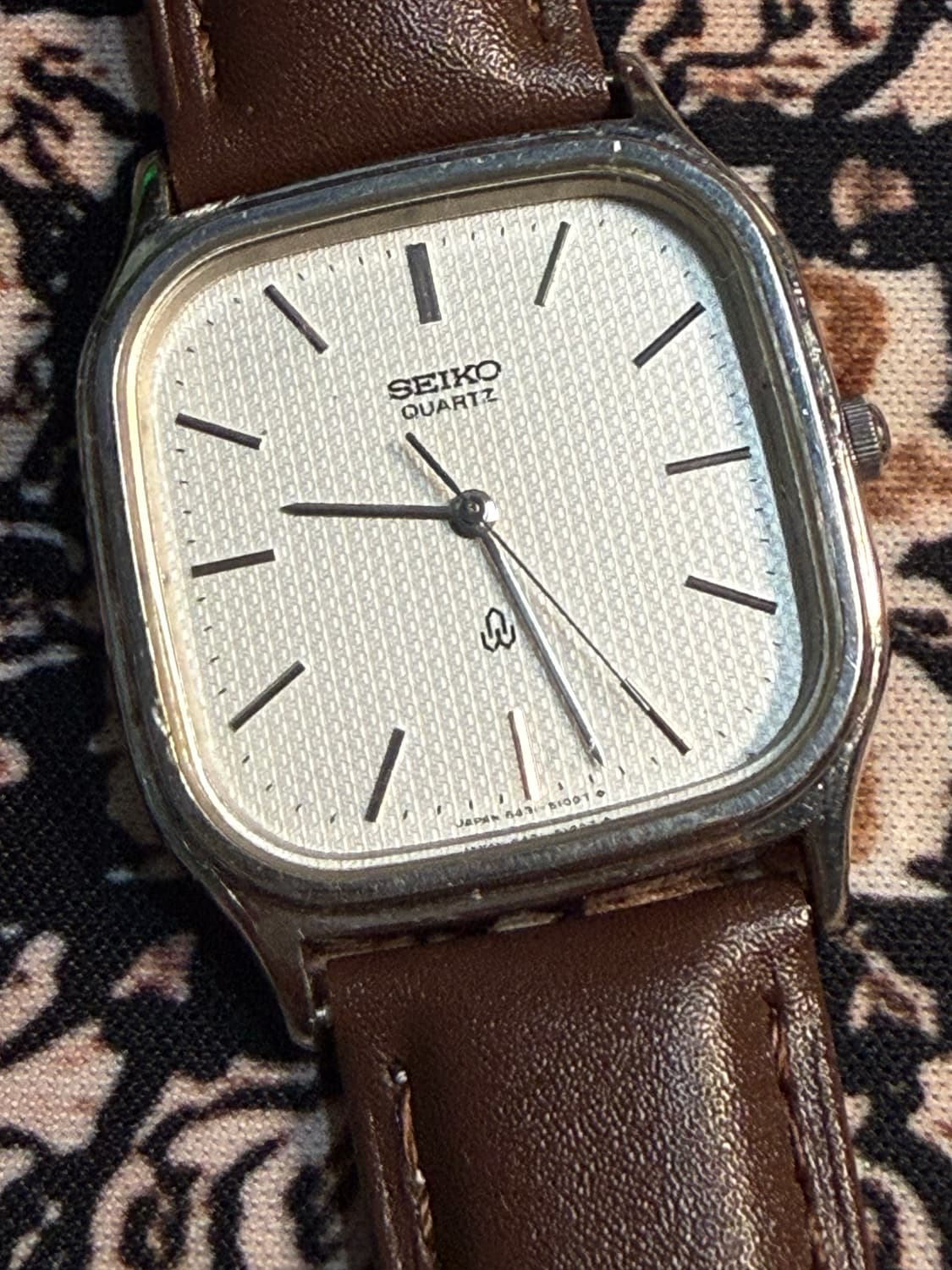 SEIKO 빈티지 쿼츠 시계 상품이미지3