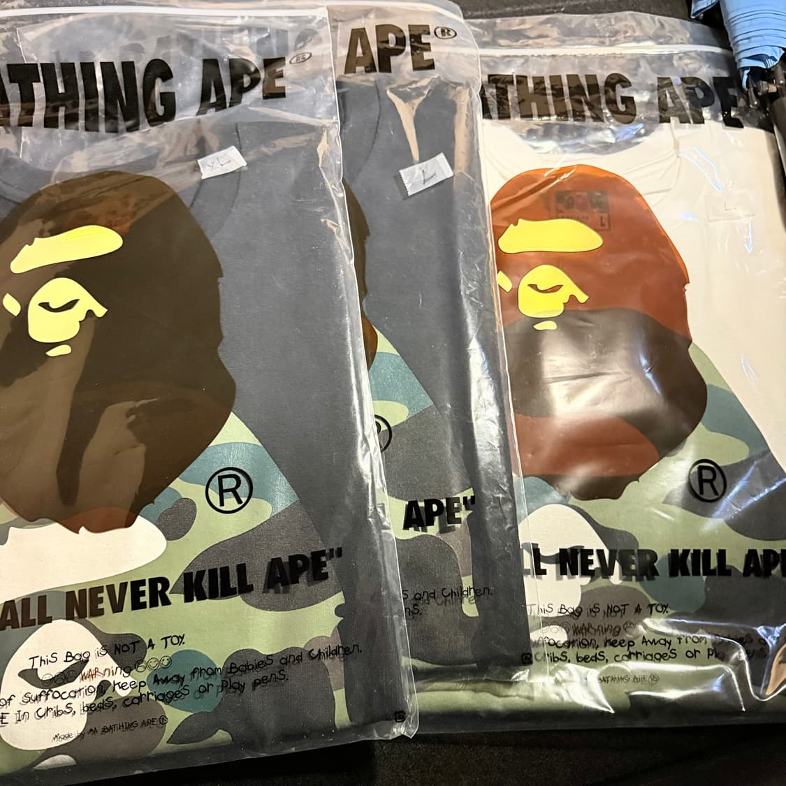 베이프 퍼스트 카모 긴팔 양면 화이트 상품이미지3