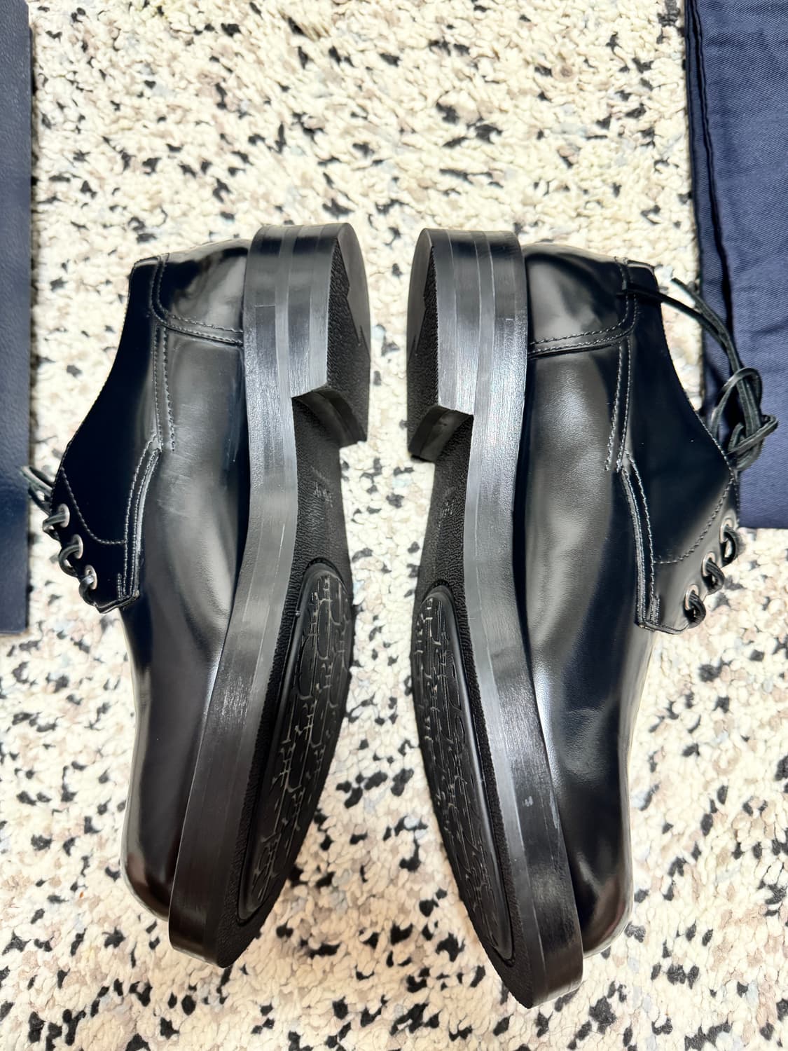 디올 카를로 더비슈즈 블랙 43사이즈 상품이미지5