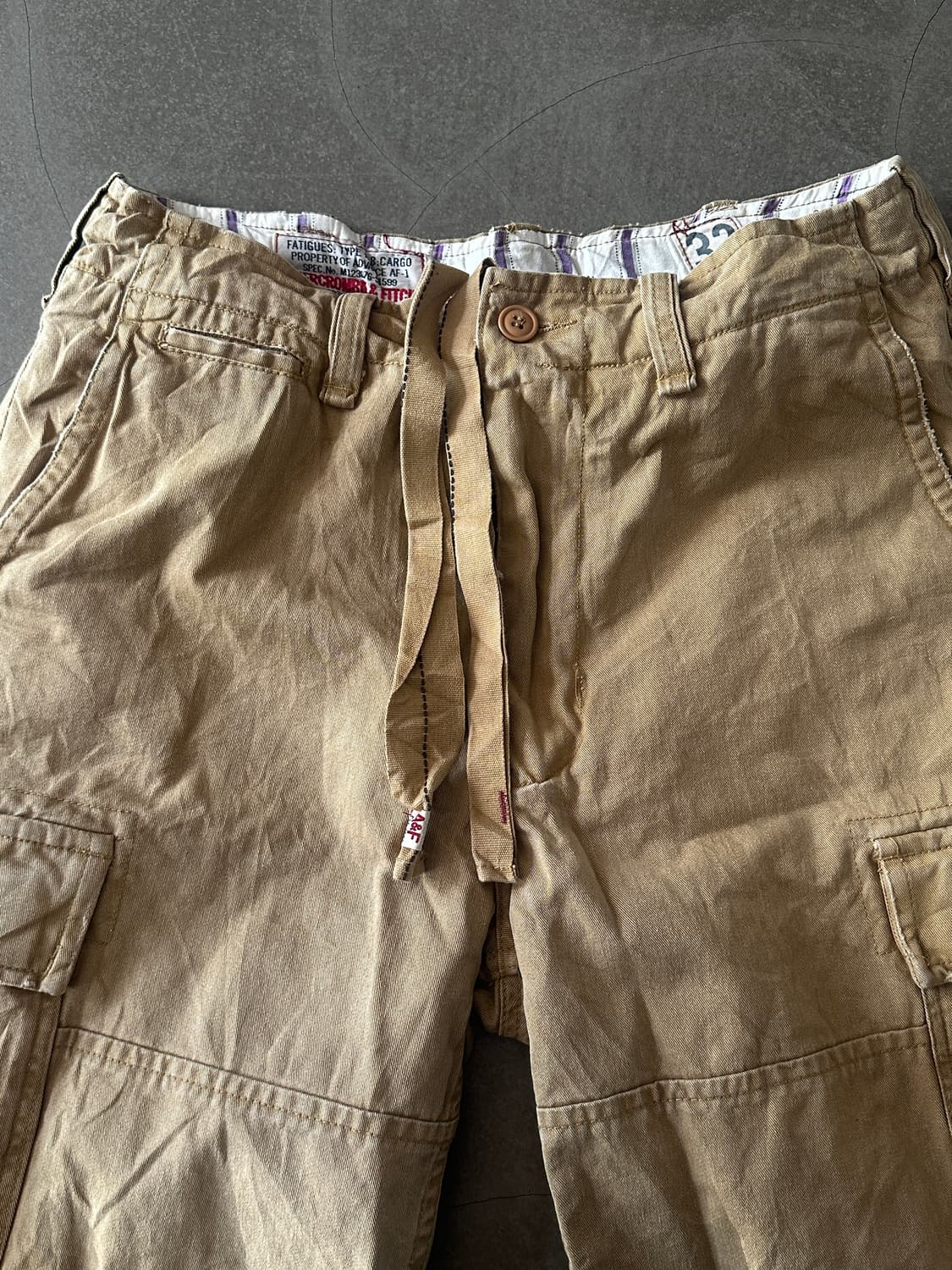 Abercrombie & Fitch 베이지 카고 쇼츠 상품이미지3
