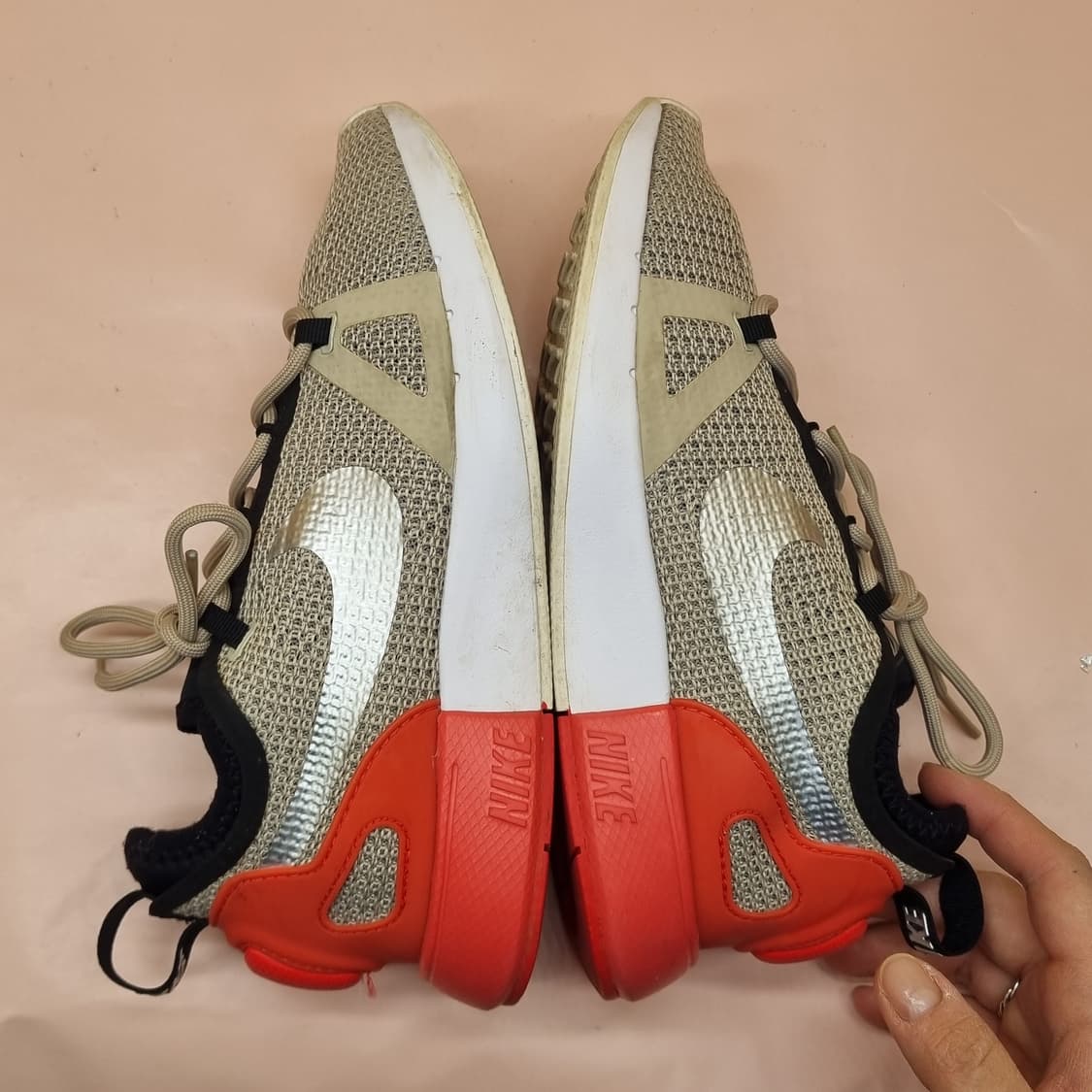 나이키 듀얼레이서 여성운동화230 상품이미지5