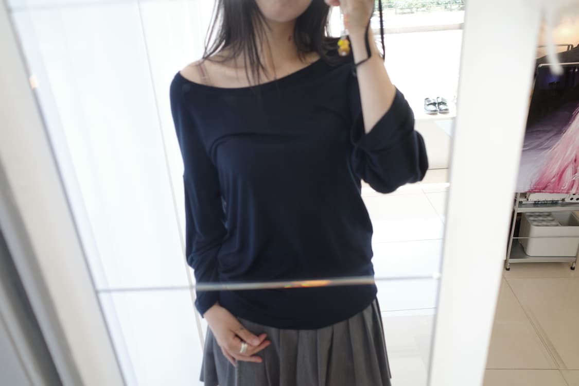 Pleated sleeve top  상품이미지1