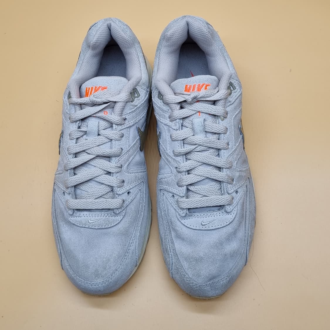 나이키 에어맥스 커맨드 운동화245  상품이미지2