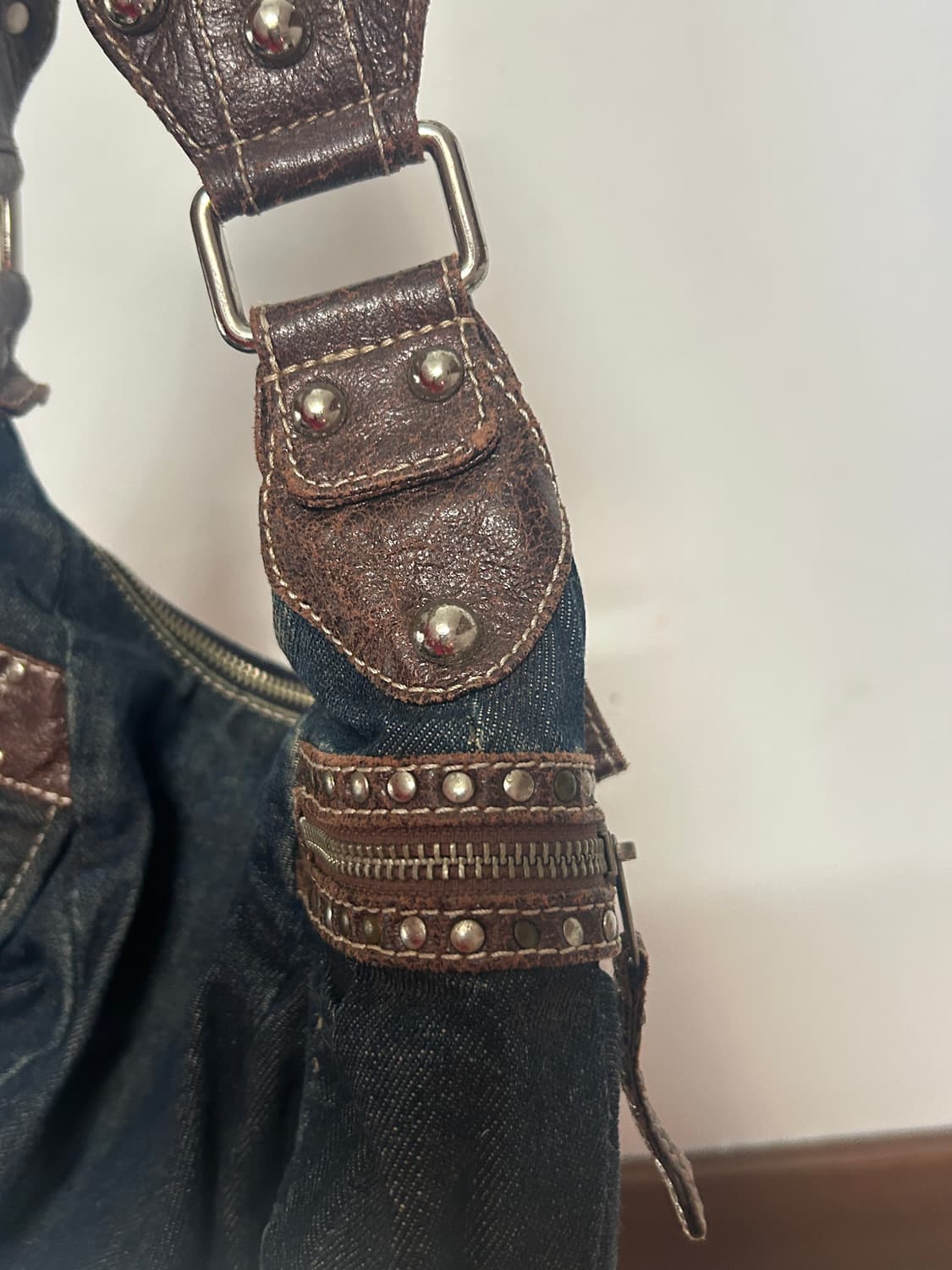 Guess y2k bag 상품이미지5