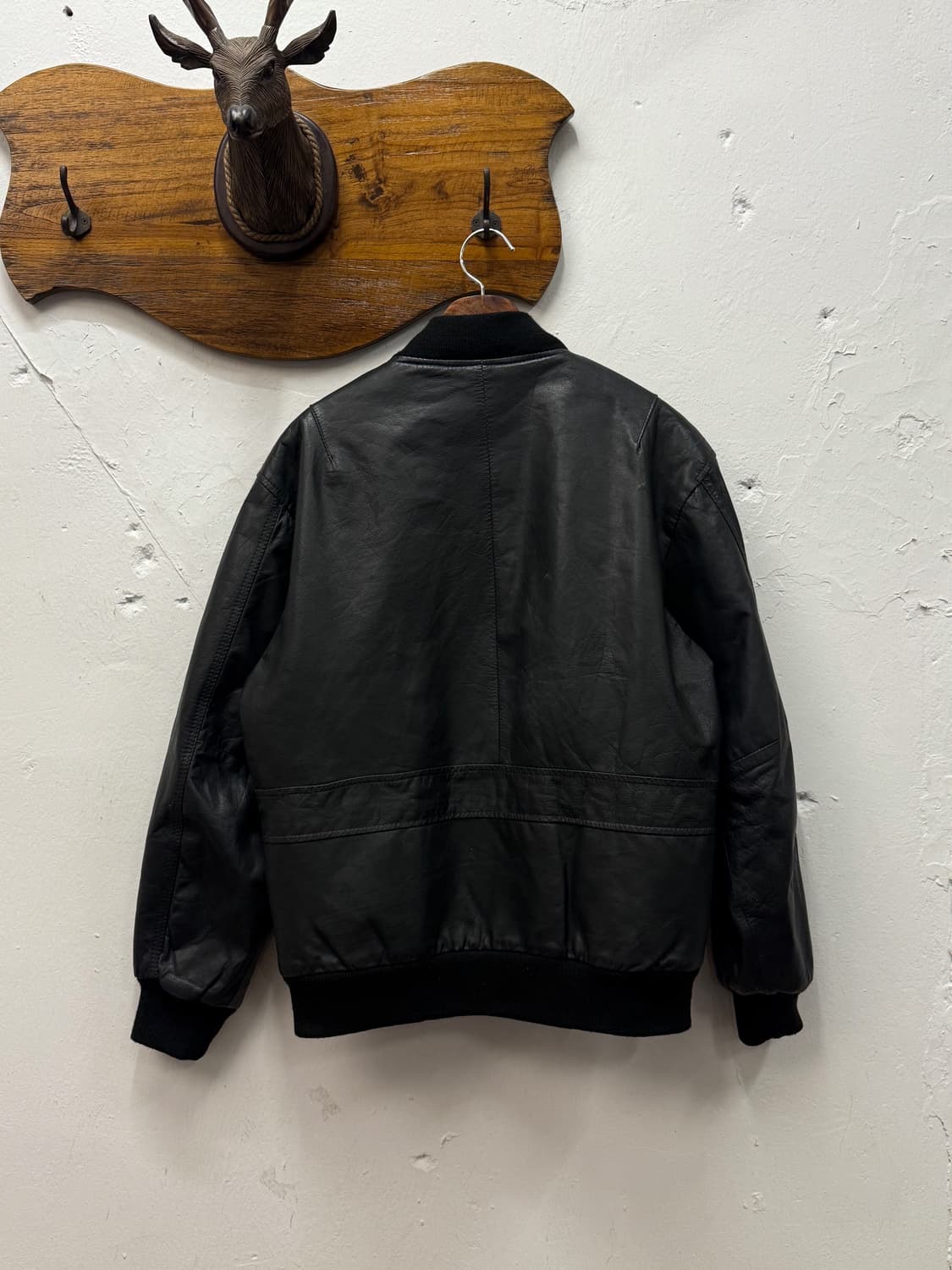 L) SubUrban Leather MA-1 Bomber Jacket 상품이미지5