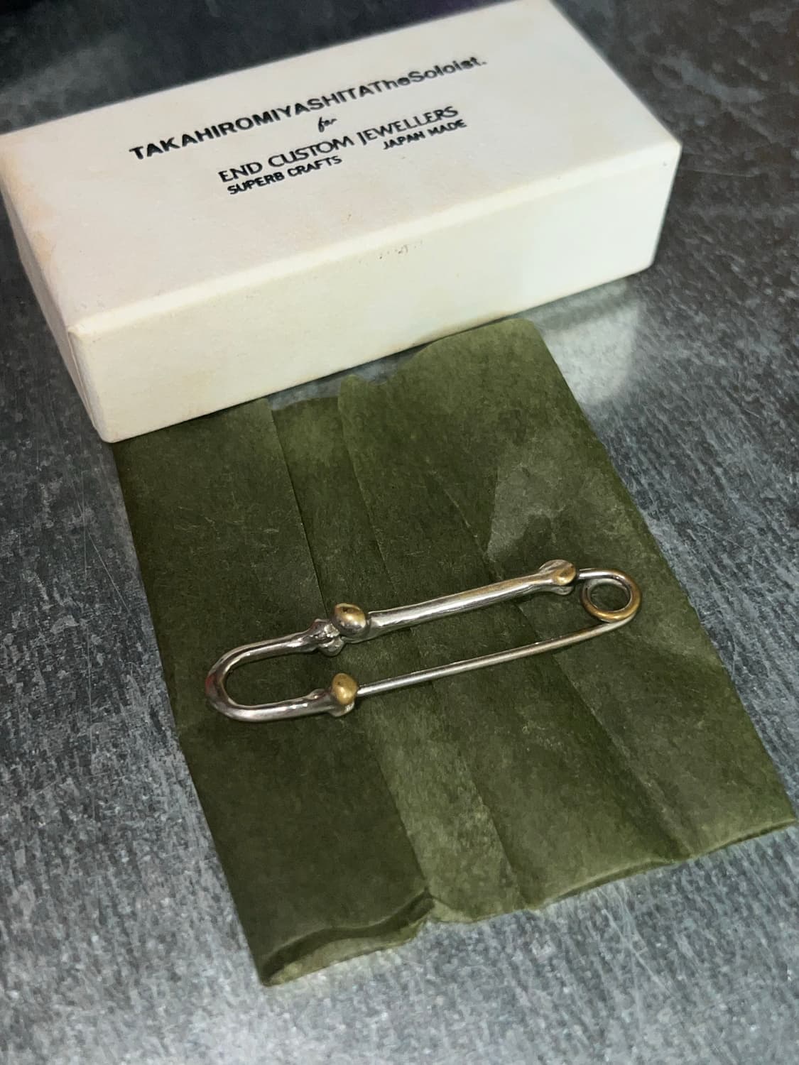 솔로이스트 safety pin brooch 상품이미지2