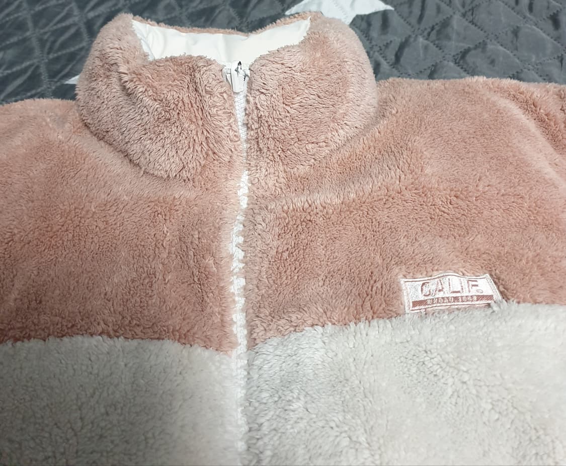 후아유 캘리포니아 양털 리버시블 패딩 점퍼 (M) 상품이미지2