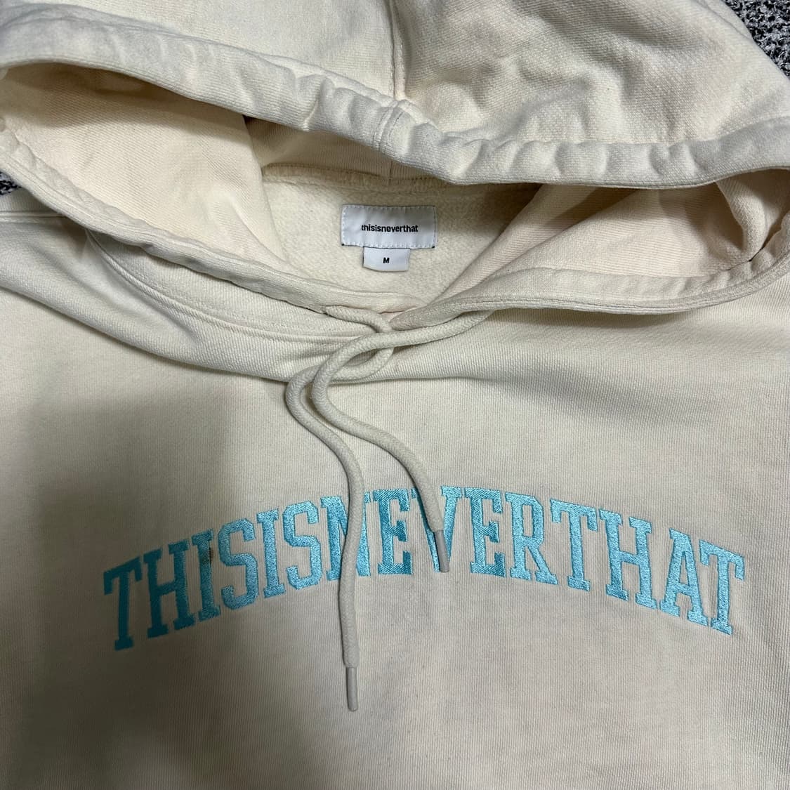 (L추천) 디스이즈네버댓 아이보리 후드티 상품이미지2