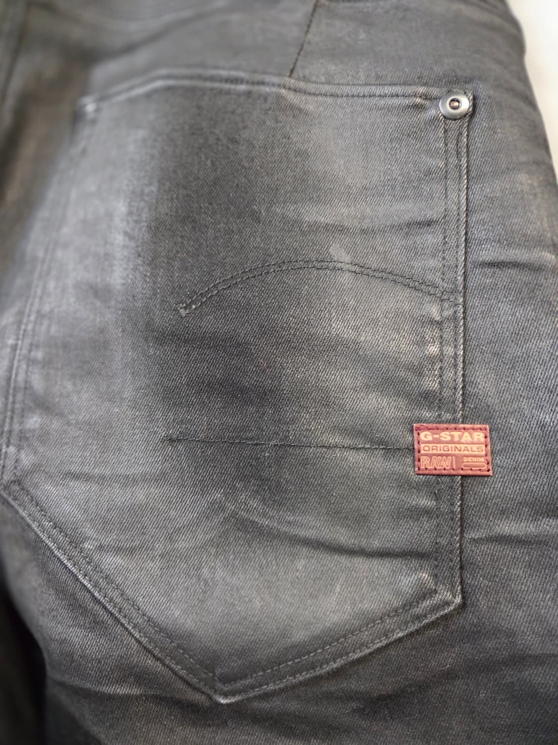 G-STAR 블랙 코팅진 데님 팬츠((W26/L32) 상품이미지4