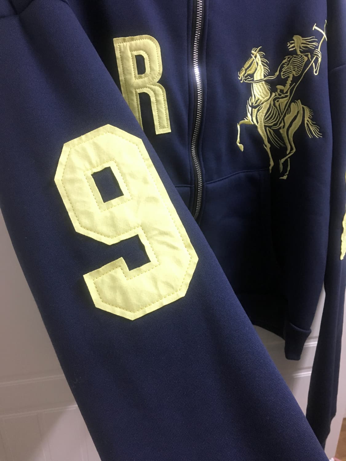 네이비 패치 후드집업 상품이미지2