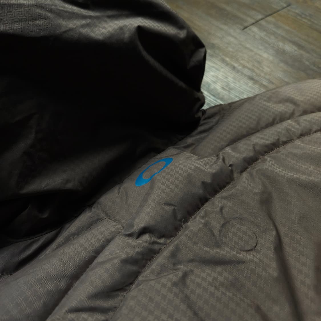 오클리 하이드로 퓨엘4 아카이브 푸퍼 마운틴 파카 상품이미지3