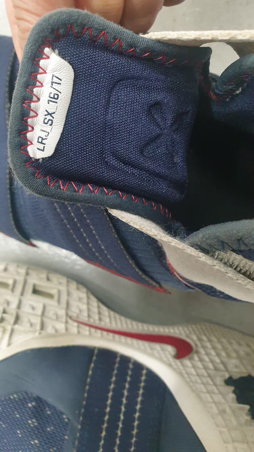나이키 르브론 솔져 농구화275 상품이미지6
