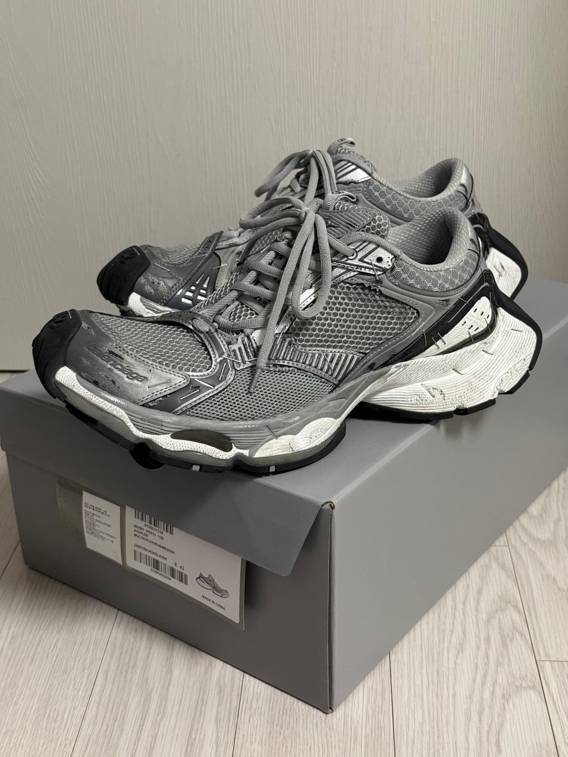 [42] 발렌시아가 스테이플러 스니커즈 그레이 상품이미지3