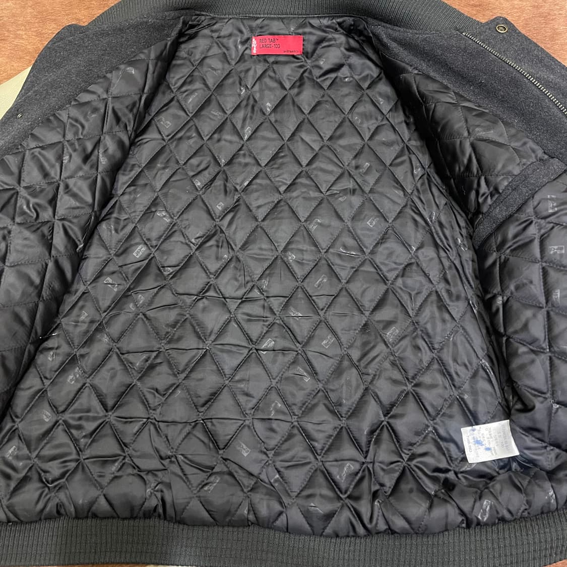 리바이스 레드탭 레더 바시티 상품이미지10