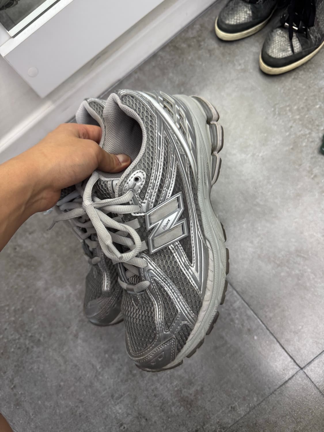 뉴발란스 1906r 하버그레이 260사이즈 상품이미지3