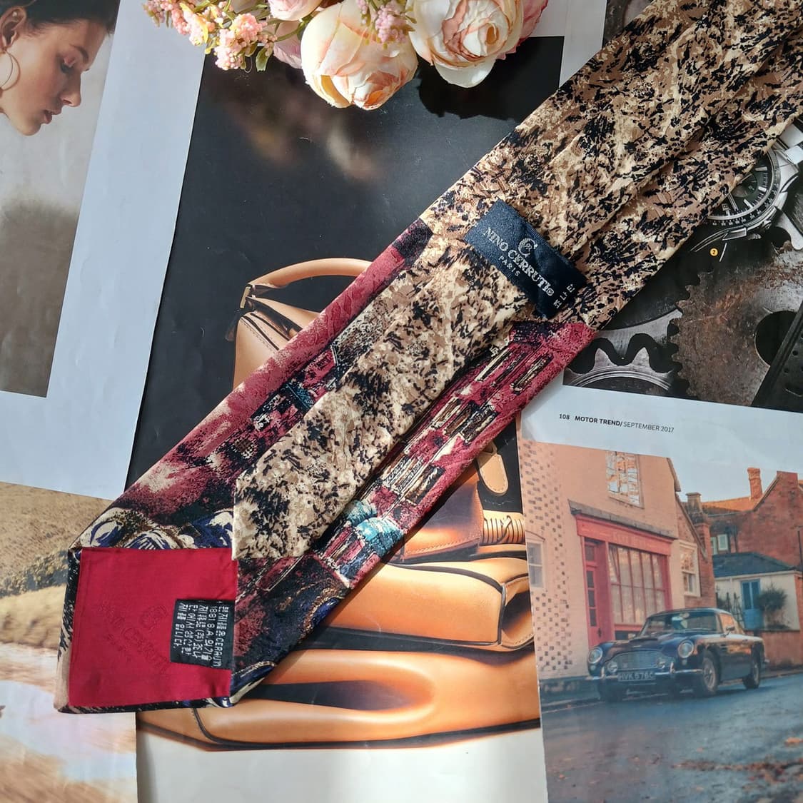 니노 세루티 실크 아트 패턴 넥타이 9.2cm A+등급 A19758 상품이미지6