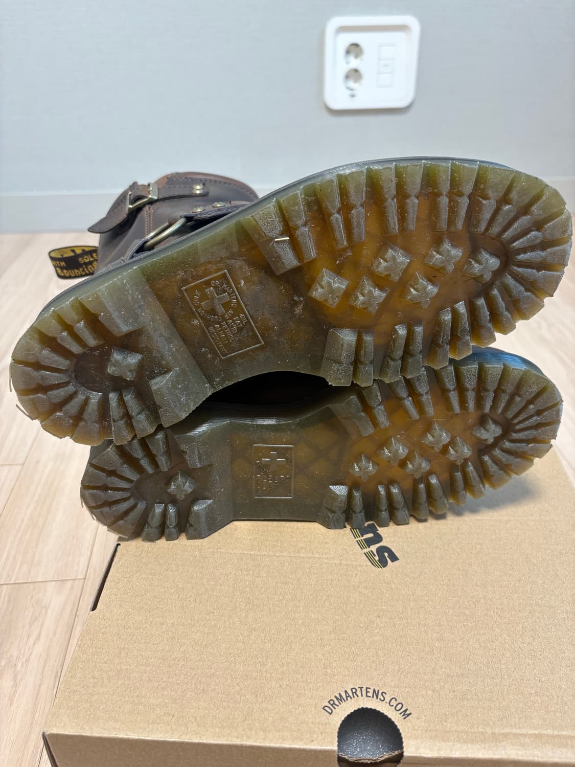 닥터마틴 애니스톤 하네스 앵클 부츠 260 상품이미지5